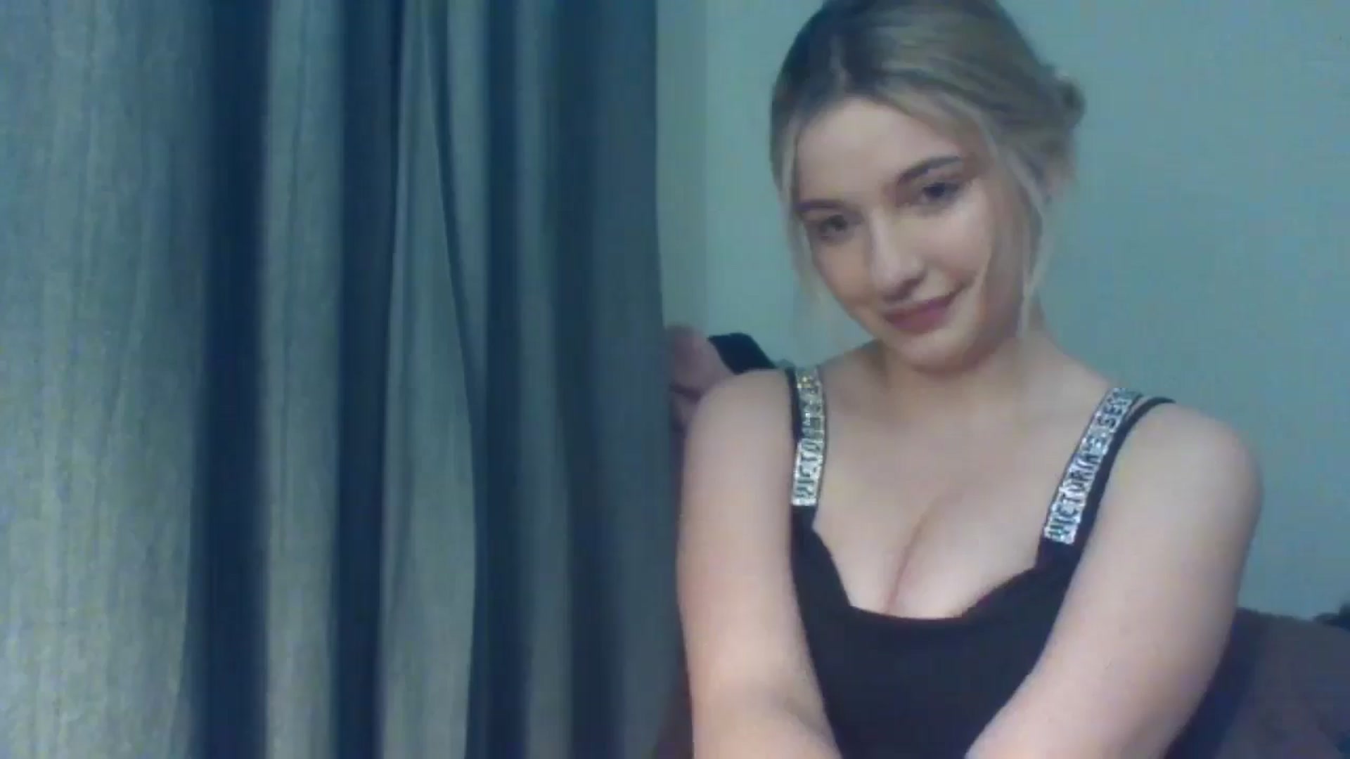 Gallery image thumbnail from EvelineGirl's myfreecams stream on, 01/30/2026, 17:03 image 6 of 20