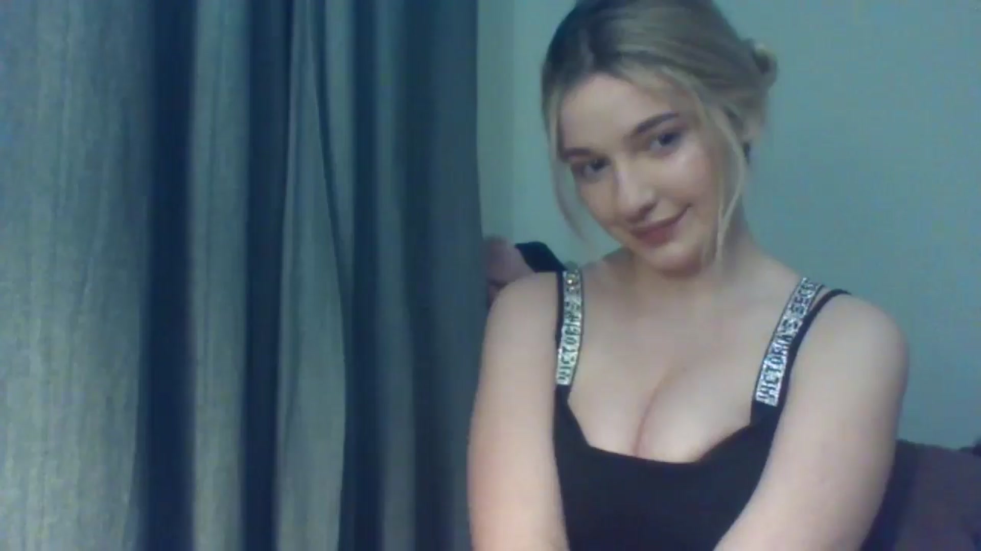 Gallery image thumbnail from EvelineGirl's myfreecams stream on, 01/30/2026, 17:03 image 20 of 20