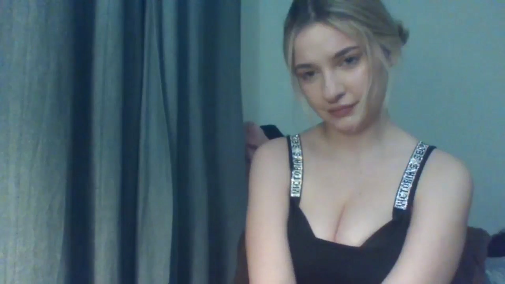 Gallery image thumbnail from EvelineGirl's myfreecams stream on, 01/30/2026, 17:31 image 15 of 20