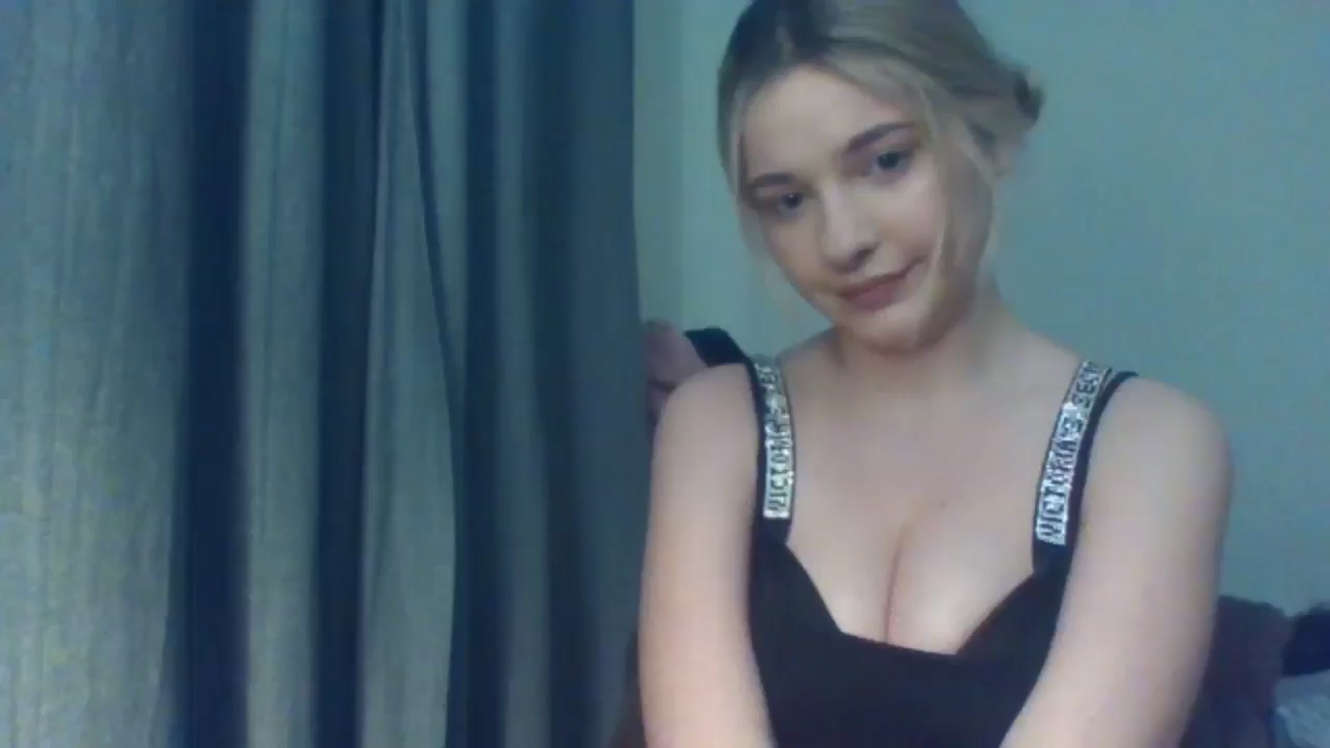 Gallery image thumbnail from EvelineGirl's myfreecams stream on, 01/30/2026, 17:31 image 1 of 20