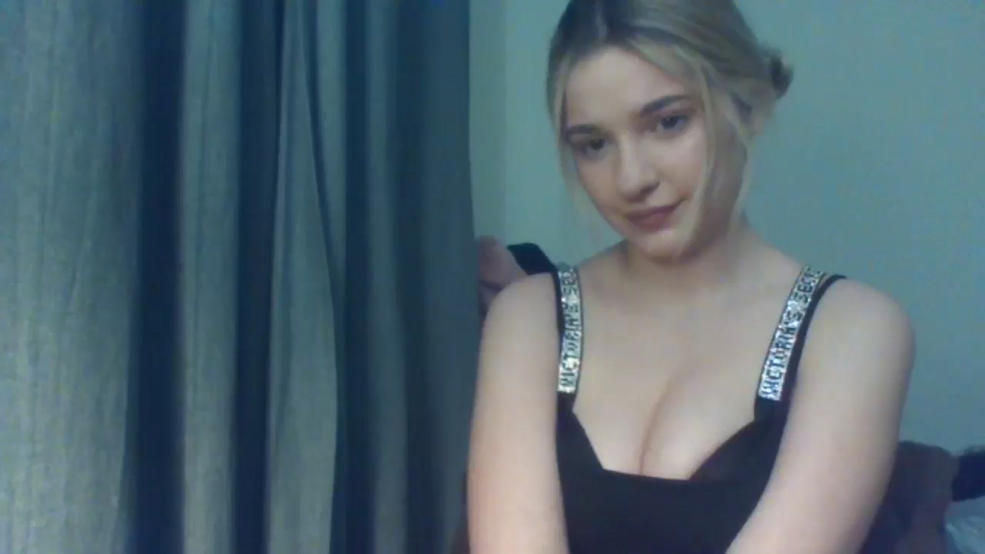 Gallery image thumbnail from EvelineGirl's myfreecams stream on, 01/30/2026, 17:31 image 5 of 20