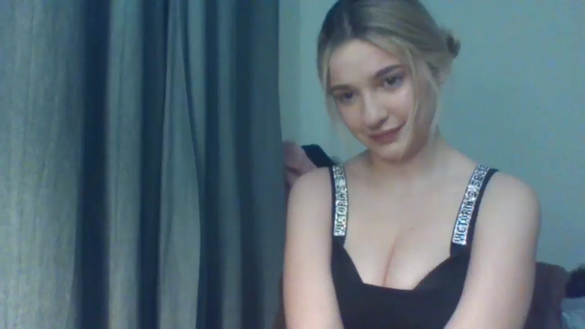 Gallery image thumbnail from EvelineGirl's myfreecams stream on, 01/30/2026, 17:31 image 10 of 20