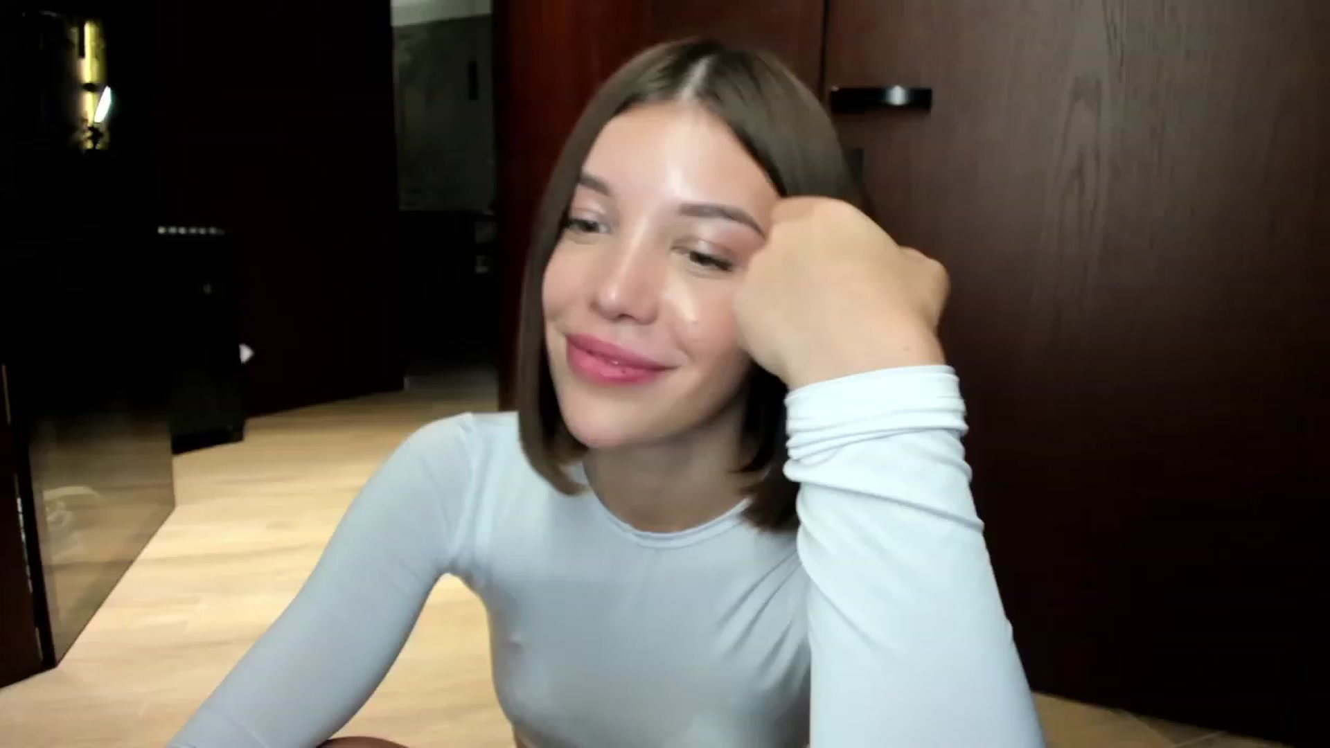 Gallery image thumbnail from EvelineRitz's myfreecams stream on, 10/16/2023, 17:53 image 18 of 20