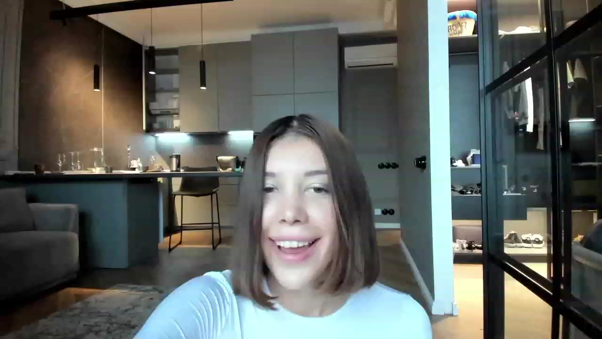 Gallery image thumbnail from EvelineRitz's myfreecams stream on, 10/20/2023, 07:32 image 2 of 20