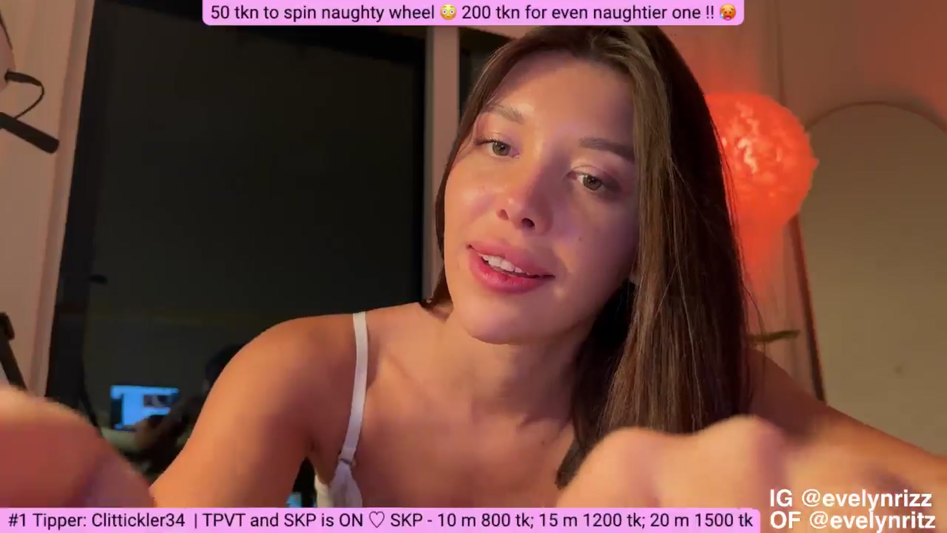 Gallery image thumbnail from EvelineRitz's myfreecams stream on, 08/19/2024, 03:10 image 16 of 20