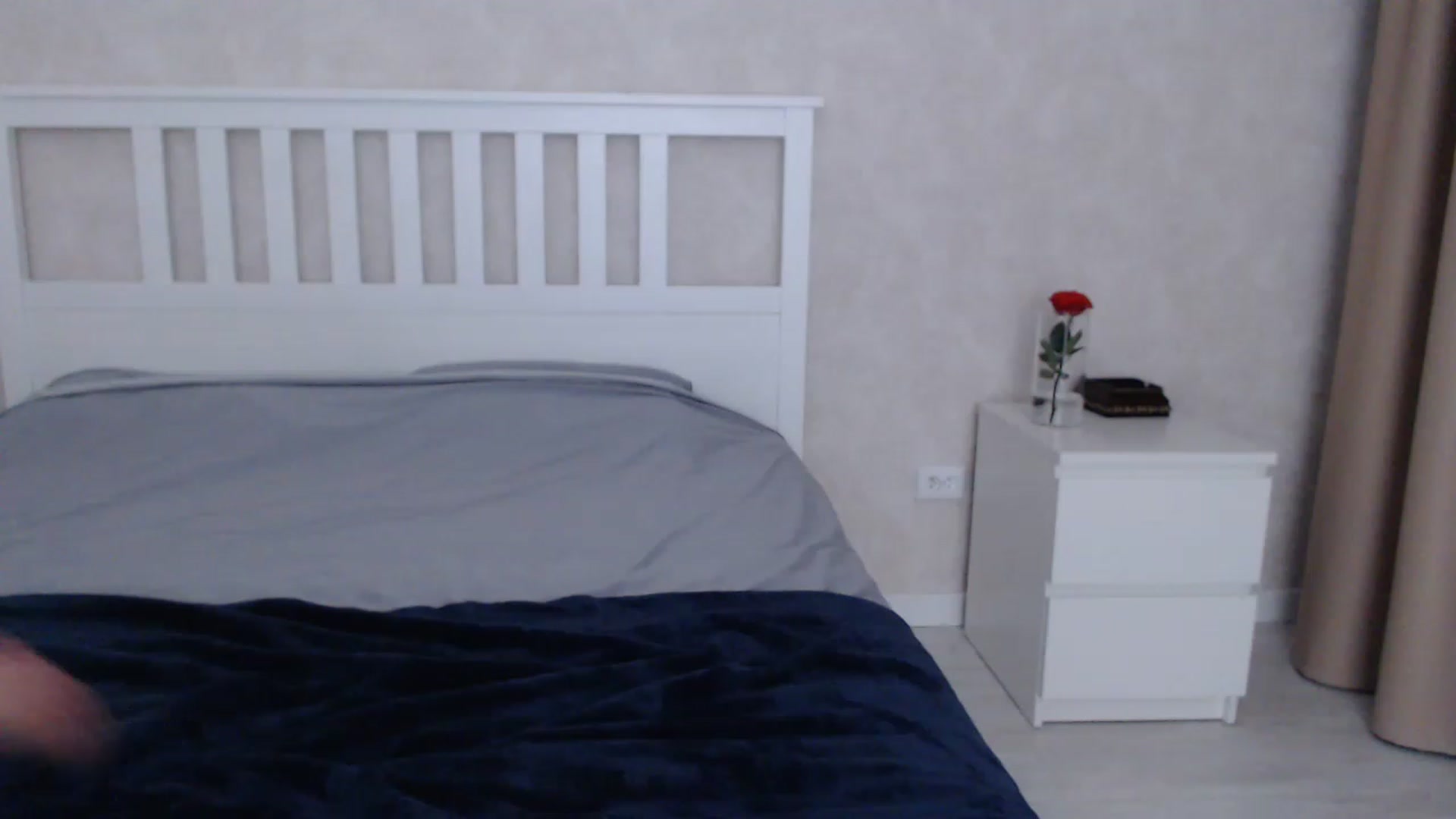 Gallery image thumbnail from Eveline___'s myfreecams stream on, 04/14/2023, 14:31 image 16 of 20