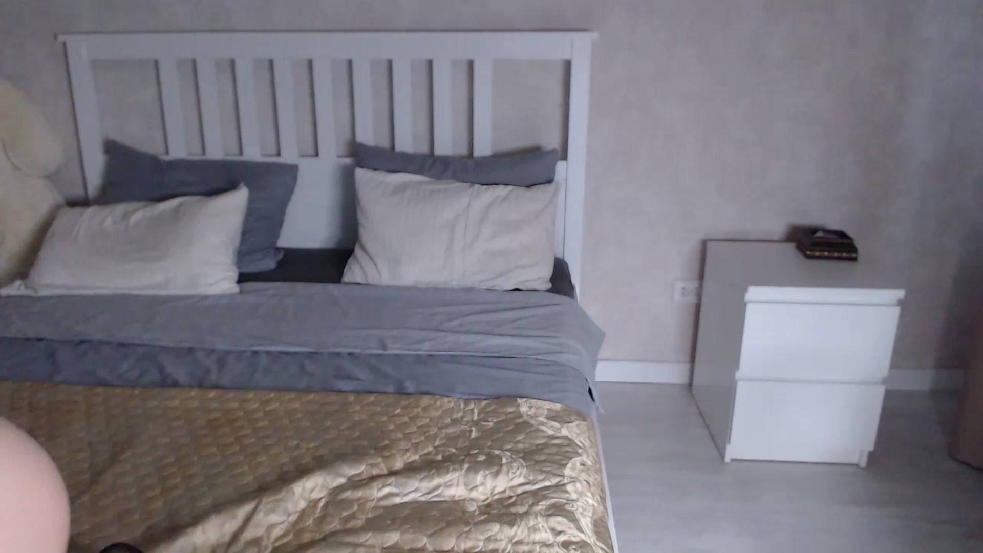 Gallery image thumbnail from Eveline___'s myfreecams stream on, 07/13/2023, 14:07 image 2 of 20