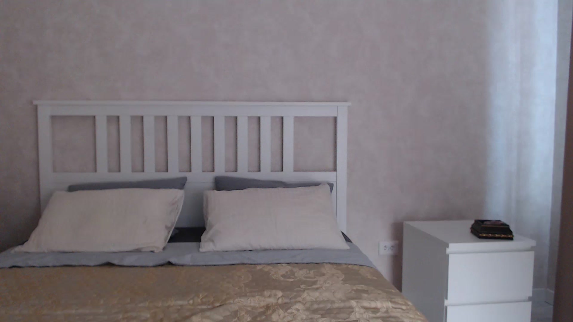 Gallery image thumbnail from Eveline___'s myfreecams stream on, 07/16/2023, 12:36 image 17 of 20