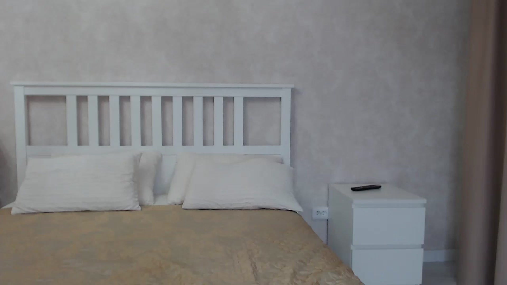 Gallery image thumbnail from Eveline___'s myfreecams stream on, 08/16/2023, 15:02 image 2 of 20
