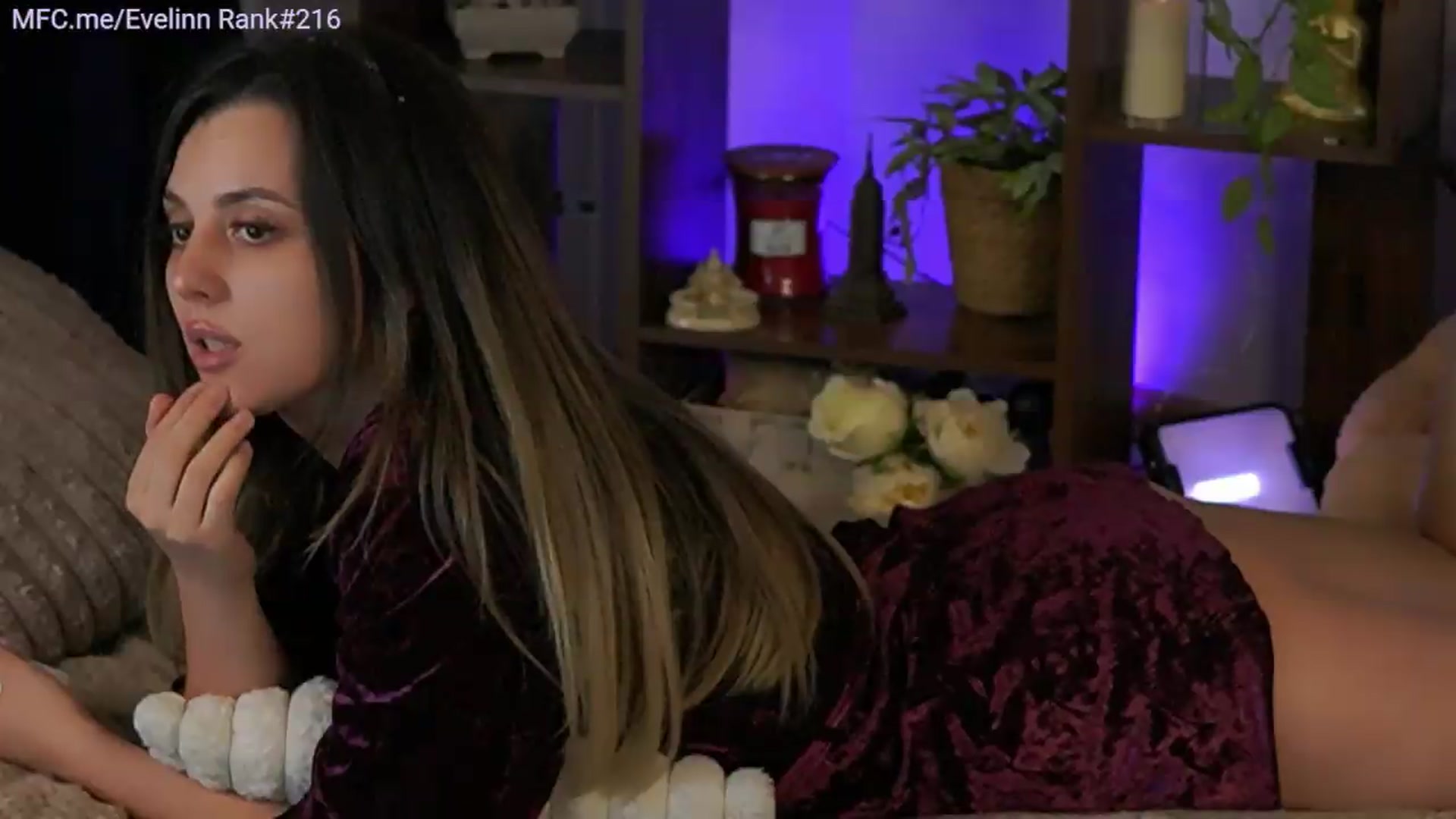 Gallery image thumbnail from Evelinn's myfreecams stream on, 07/18/2026, 14:49 image 3 of 20