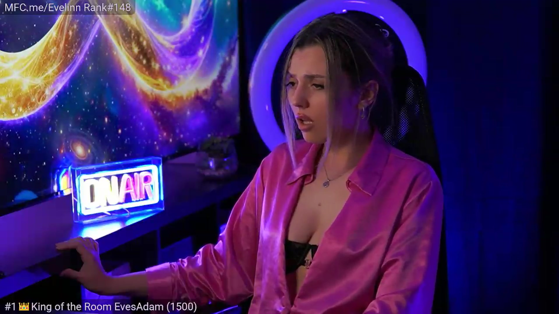 Gallery image thumbnail from Evelinn's myfreecams stream on, 08/29/2026, 08:58 image 17 of 20