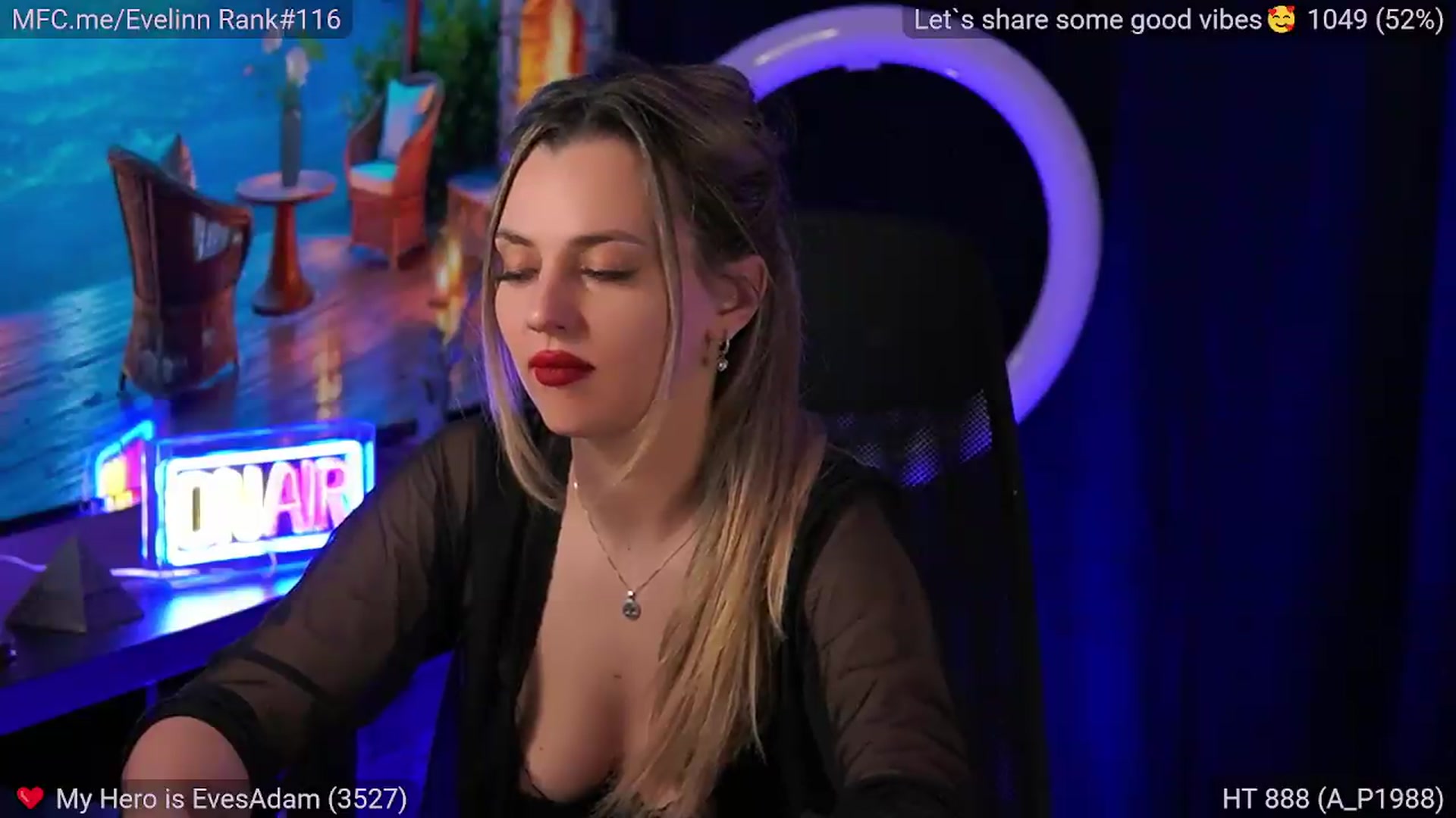 Gallery image thumbnail from Evelinn's myfreecams stream on, 09/07/2026, 03:39 image 16 of 20