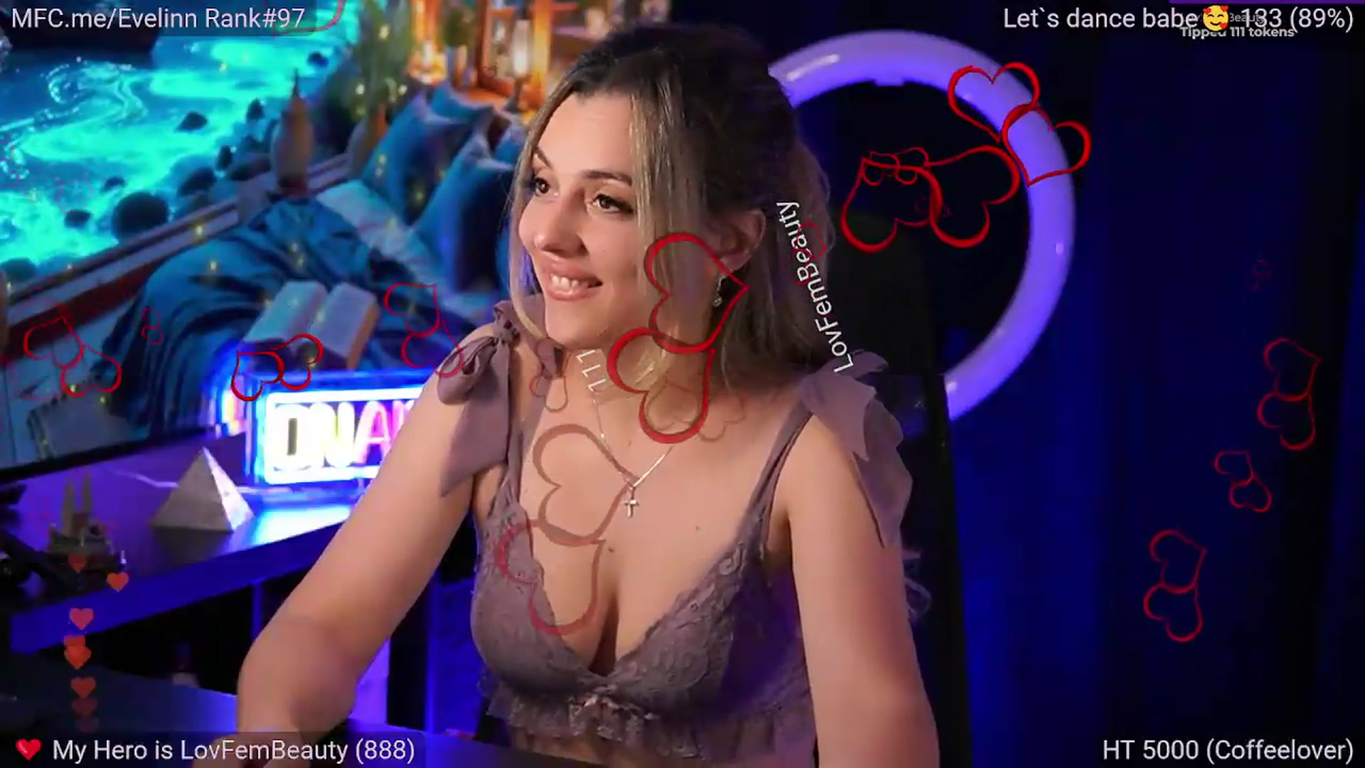Gallery image thumbnail from Evelinn's myfreecams stream on, 09/10/2026, 24:33 image 4 of 20