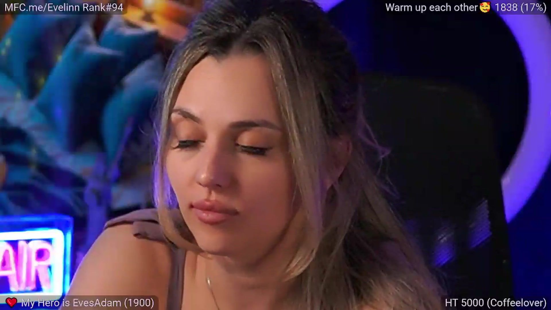 Gallery image thumbnail from Evelinn's myfreecams stream on, 09/10/2026, 03:55 image 14 of 20