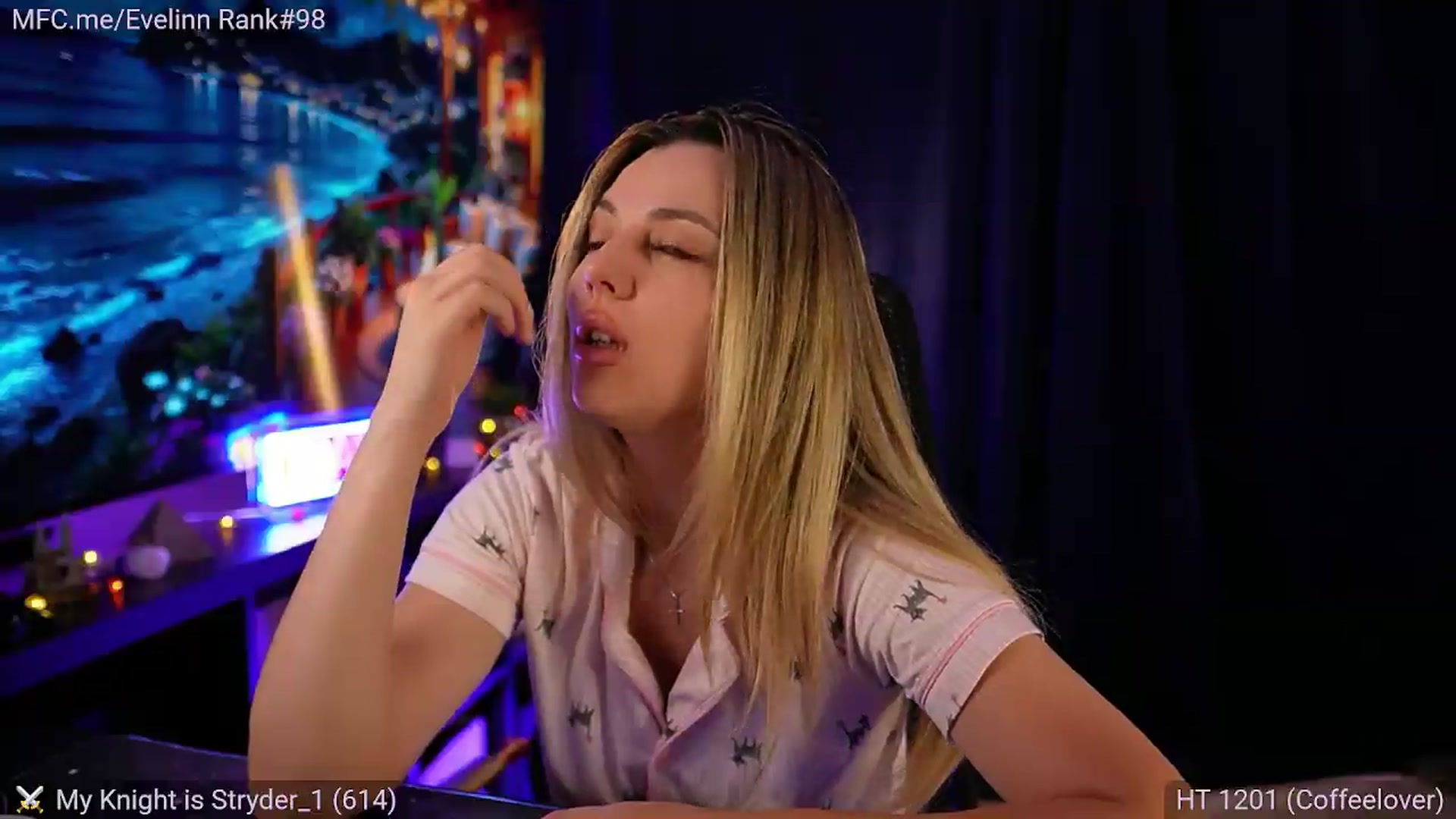 Gallery image thumbnail from Evelinn's myfreecams stream on, 09/17/2026, 06:19 image 8 of 20