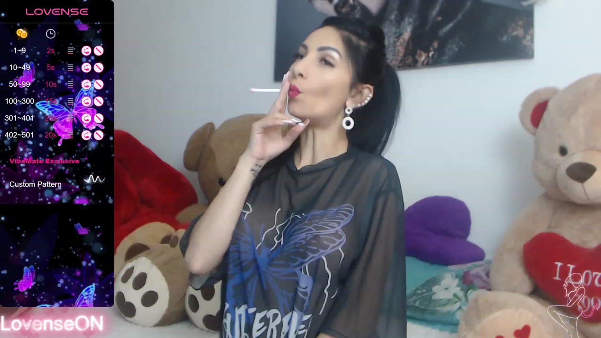 Gallery image thumbnail from EvelynAisha's myfreecams stream on, 11/23/2023, 18:03 image 17 of 20