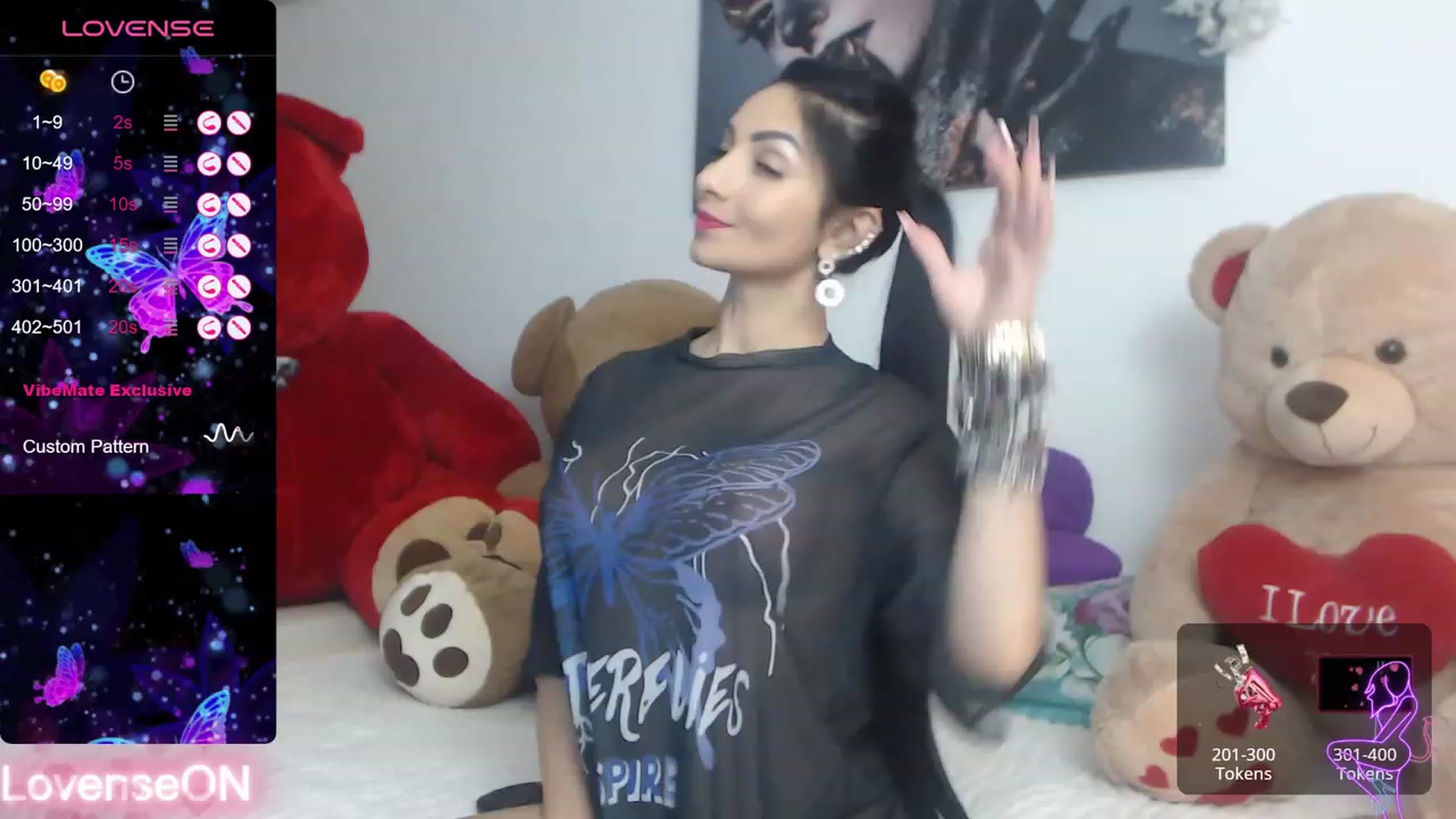 Gallery image thumbnail from EvelynAisha's myfreecams stream on, 11/23/2023, 18:36 image 10 of 20