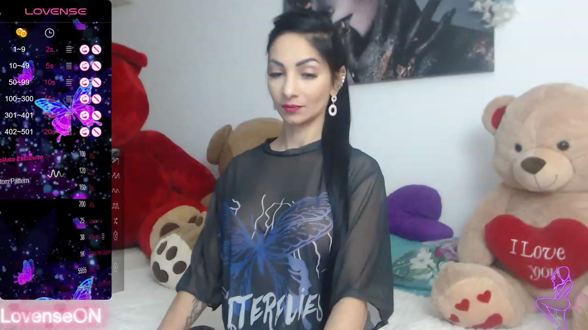 Gallery image thumbnail from EvelynAisha's myfreecams stream on, 11/23/2023, 18:36 image 3 of 20