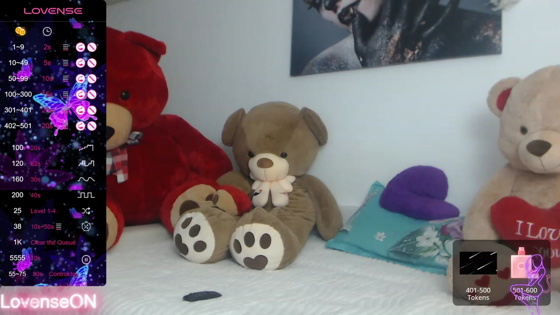 Gallery image thumbnail from EvelynAisha's myfreecams stream on, 11/23/2023, 19:17 image 18 of 20