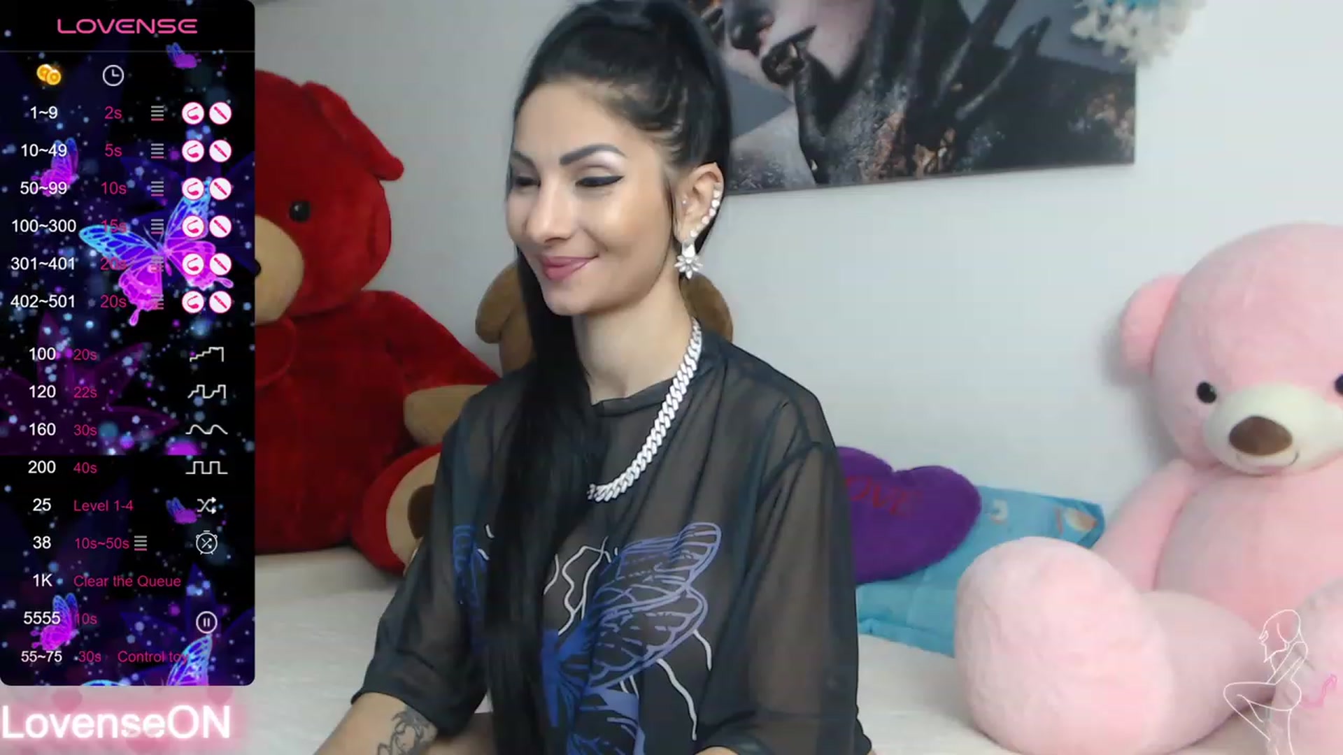 Gallery image thumbnail from EvelynAisha's myfreecams stream on, 12/04/2023, 24:24 image 18 of 20