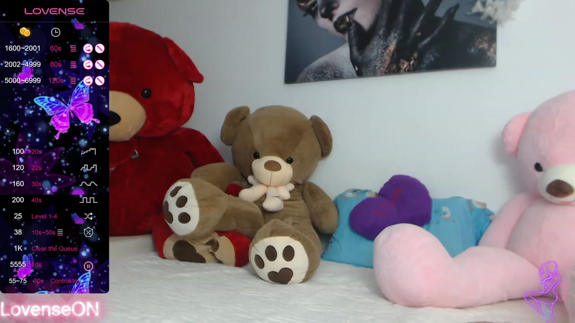 Gallery image thumbnail from EvelynAisha's myfreecams stream on, 12/04/2023, 22:29 image 4 of 20