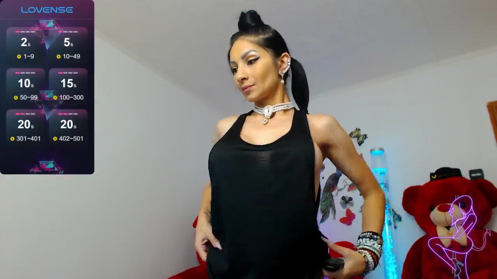 Gallery image thumbnail from EvelynAisha's myfreecams stream on, 08/06/2024, 18:39 image 8 of 20