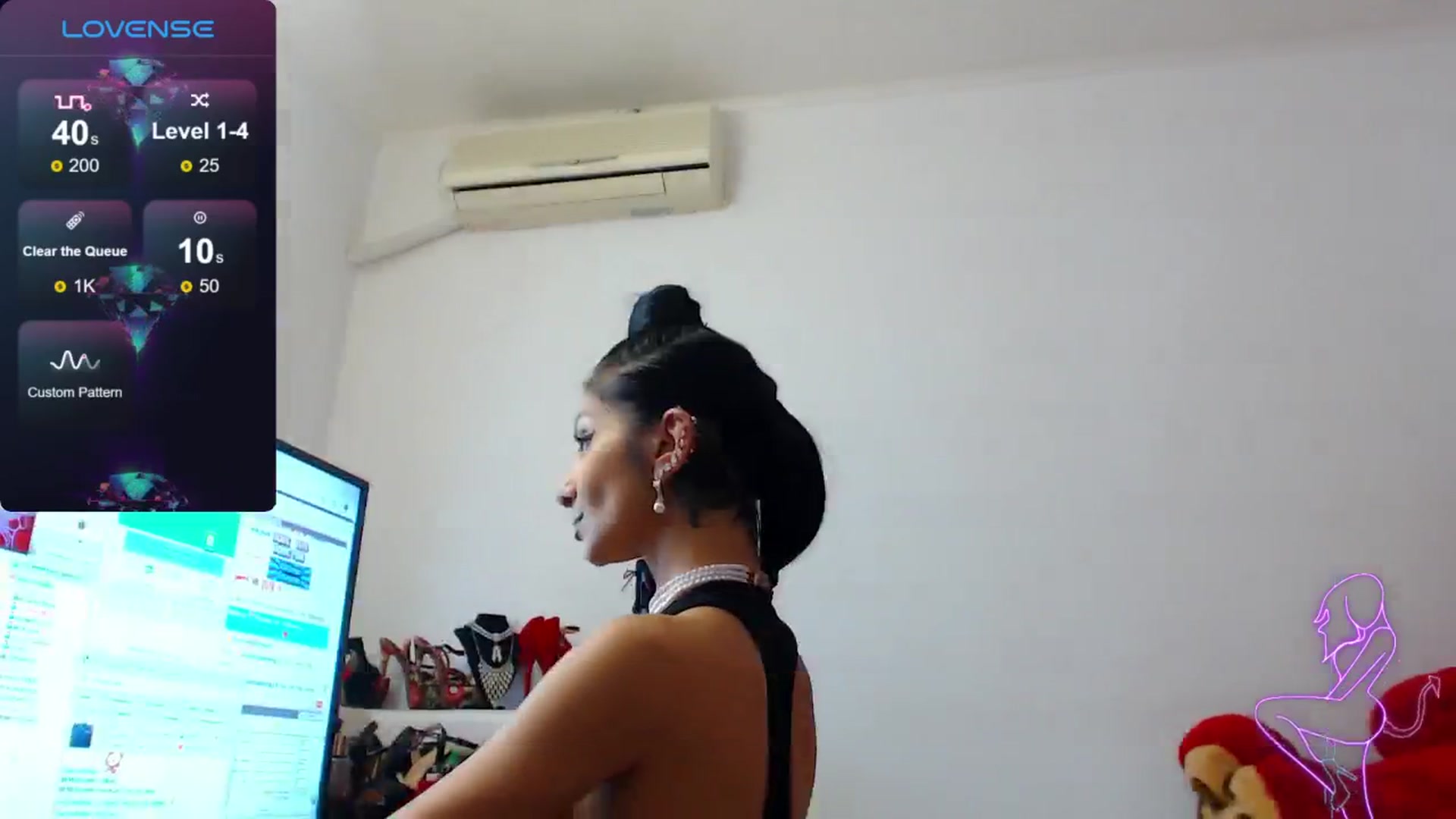 Gallery image thumbnail from EvelynAisha's myfreecams stream on, 08/06/2024, 18:39 image 2 of 20