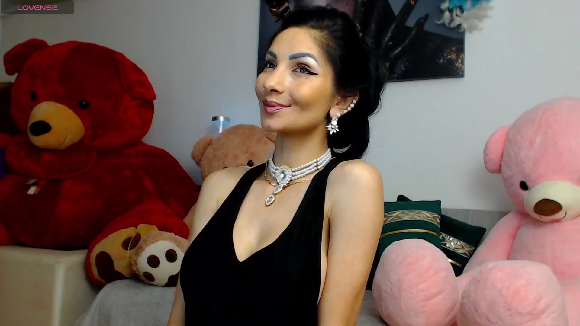 Gallery image thumbnail from EvelynAisha's myfreecams stream on, 10/02/2024, 18:32 image 12 of 20