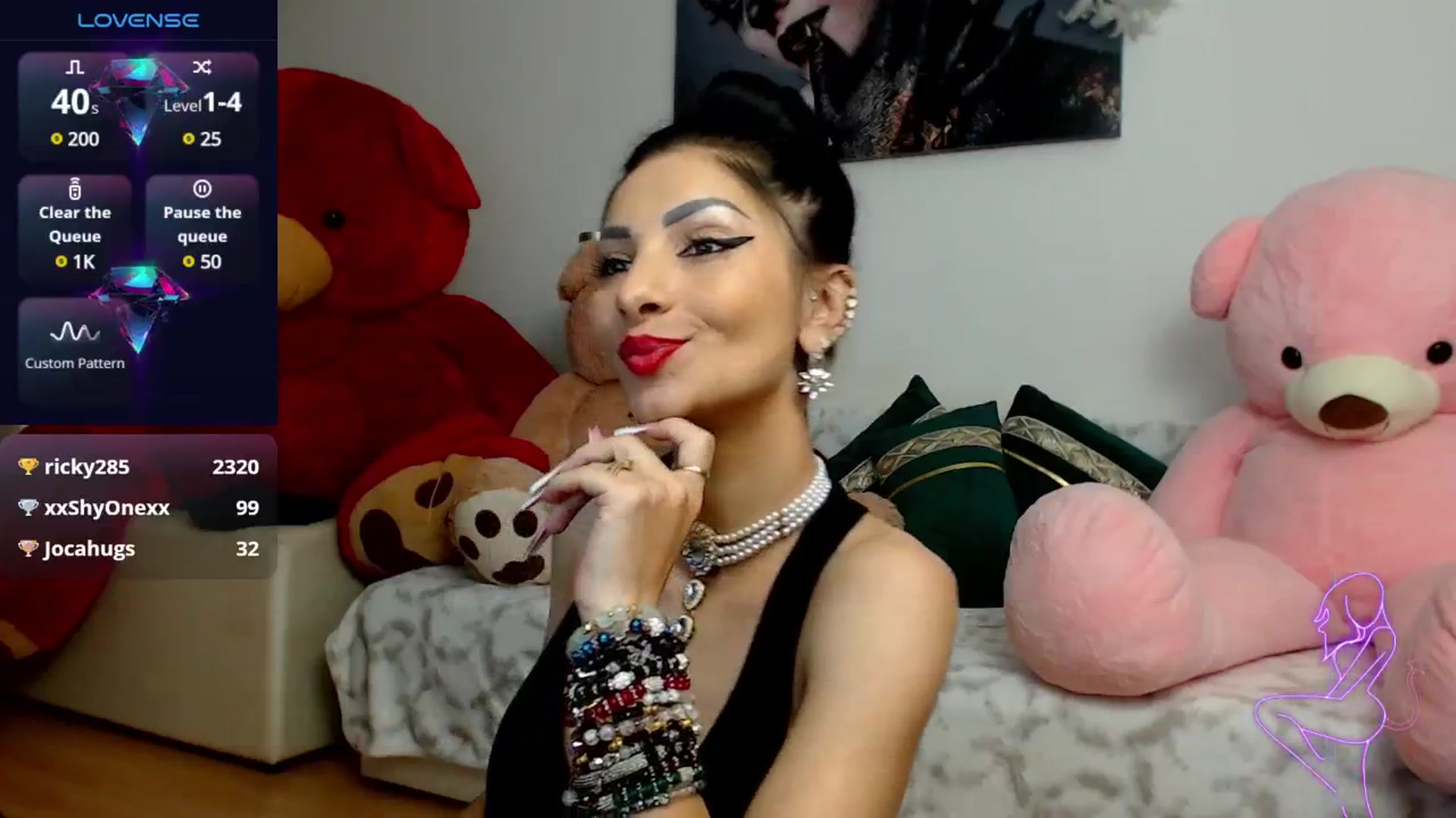 Gallery image thumbnail from EvelynAisha's myfreecams stream on, 10/03/2024, 17:25 image 4 of 20