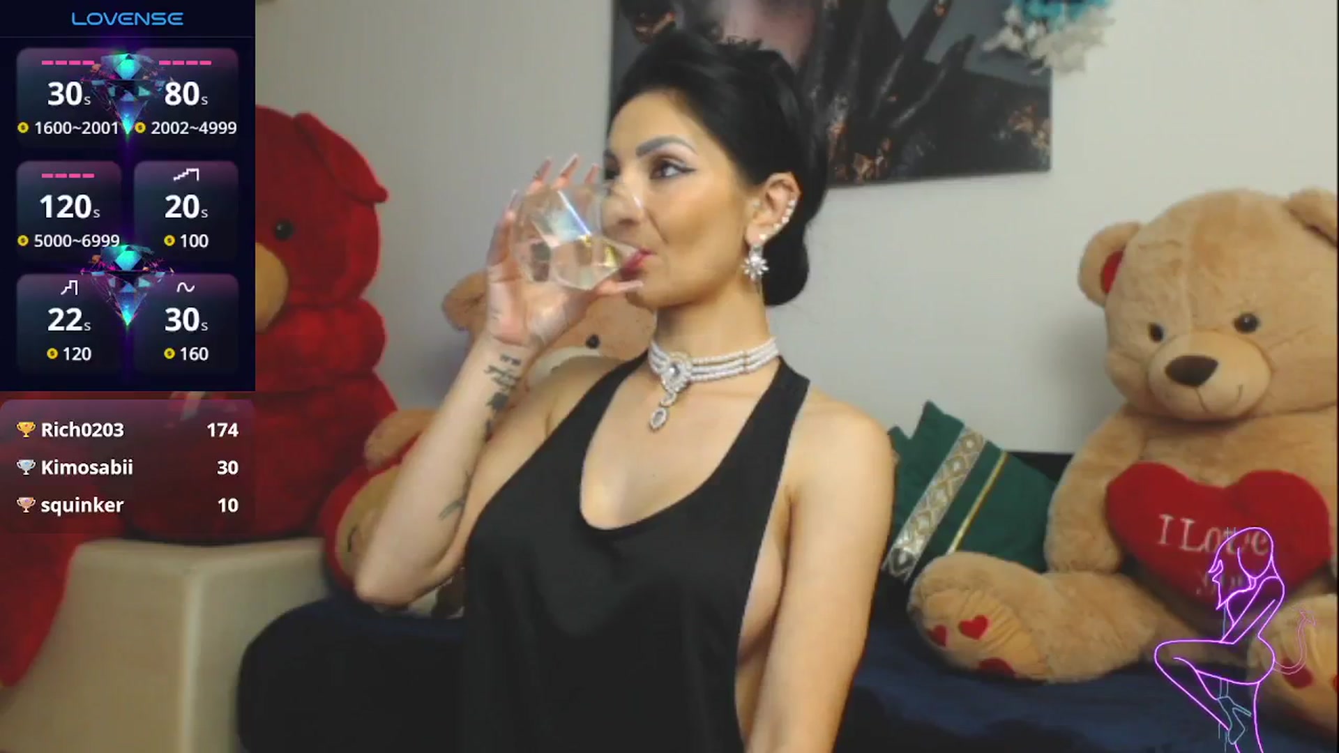 Gallery image thumbnail from EvelynAisha's myfreecams stream on, 11/03/2024, 19:24 image 16 of 20