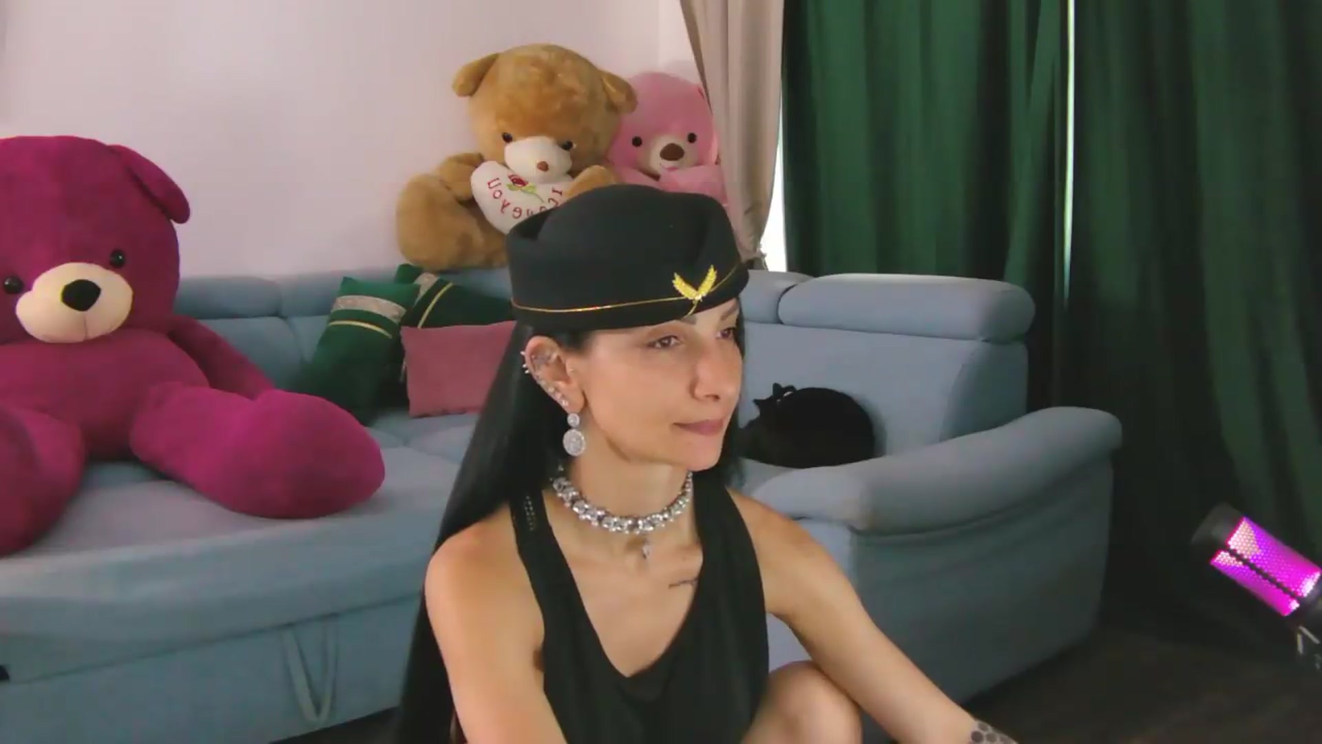 Gallery image thumbnail from EvelynAisha's myfreecams stream on, 07/09/2026, 15:01 image 14 of 20