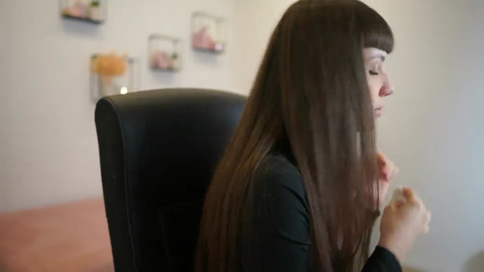 Gallery image thumbnail from EvelynCage_'s myfreecams stream on, 01/13/2024, 20:10 image 10 of 20