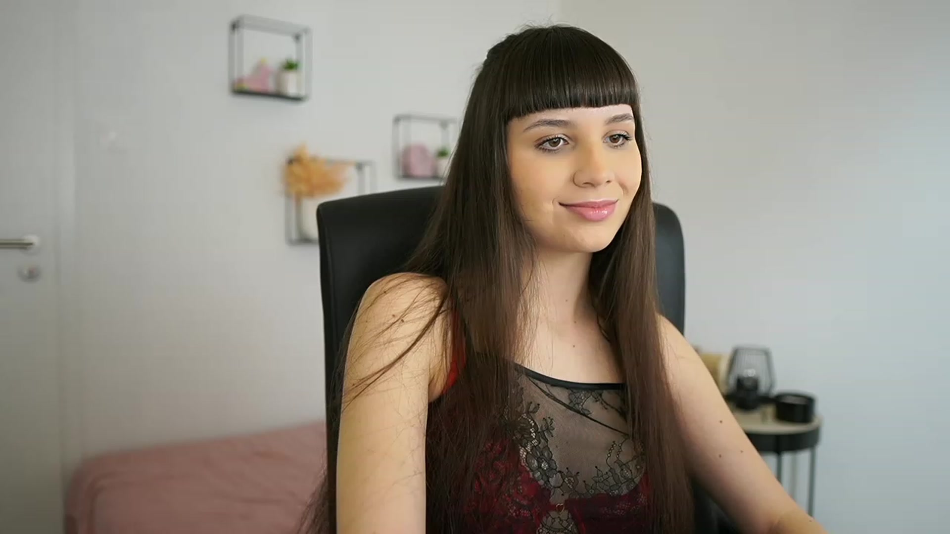 Gallery image thumbnail from EvelynCage_'s myfreecams stream on, 02/10/2024, 20:56 image 1 of 20