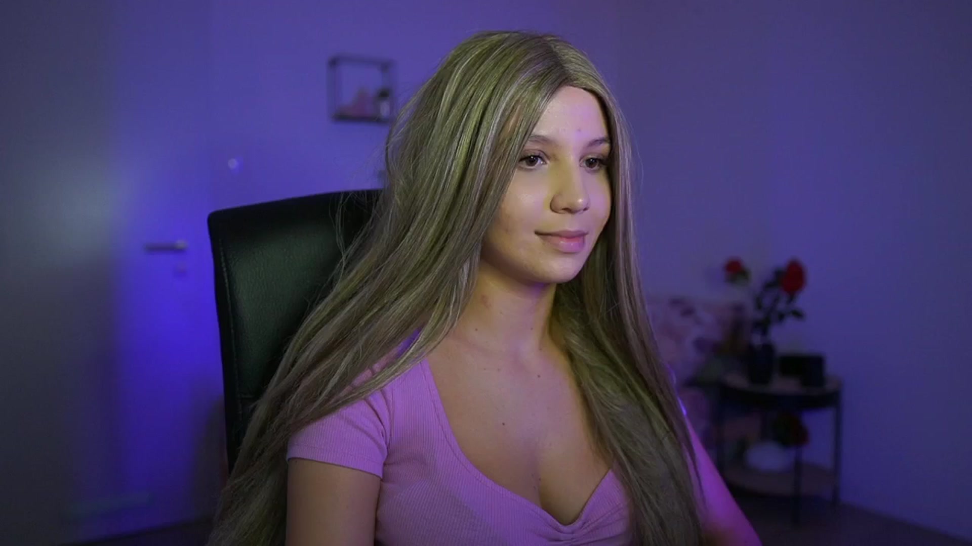 Gallery image thumbnail from EvelynCage_'s myfreecams stream on, 08/16/2024, 20:58 image 7 of 20