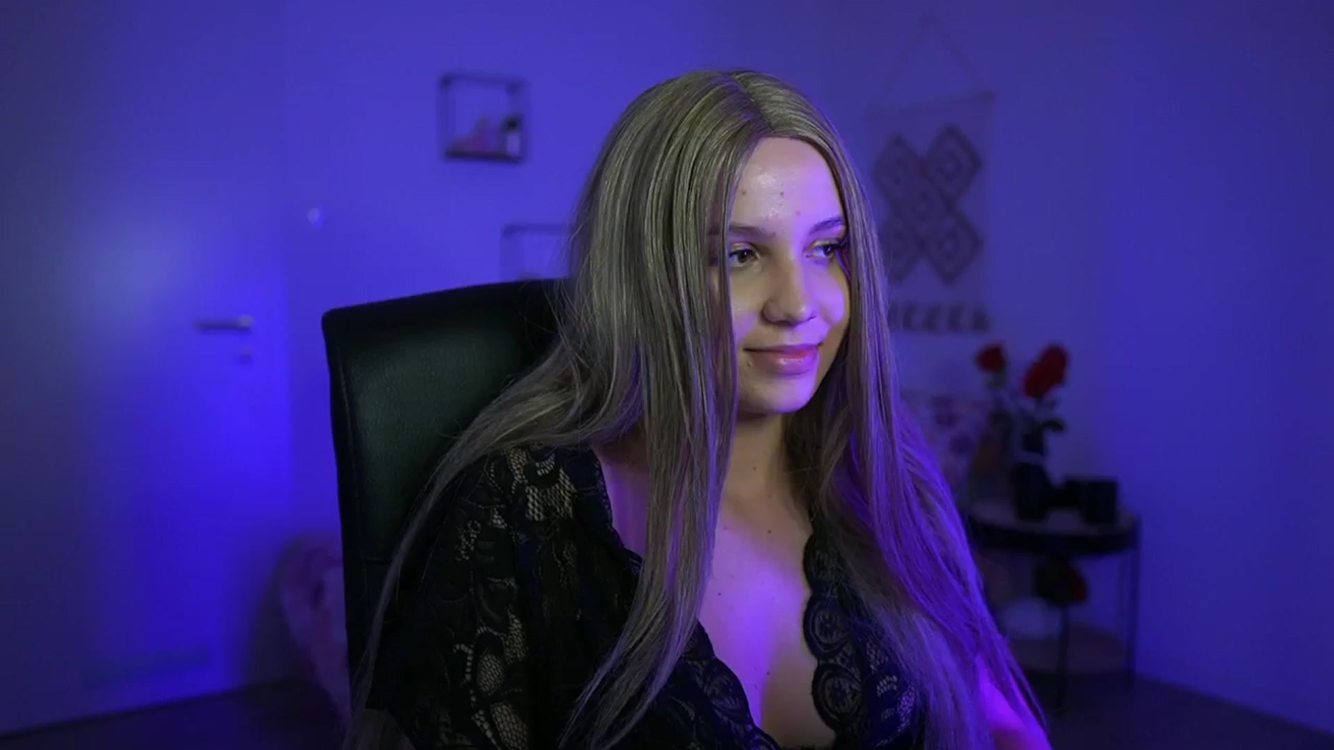 Gallery image thumbnail from EvelynCage_'s myfreecams stream on, 08/29/2024, 20:03 image 17 of 20