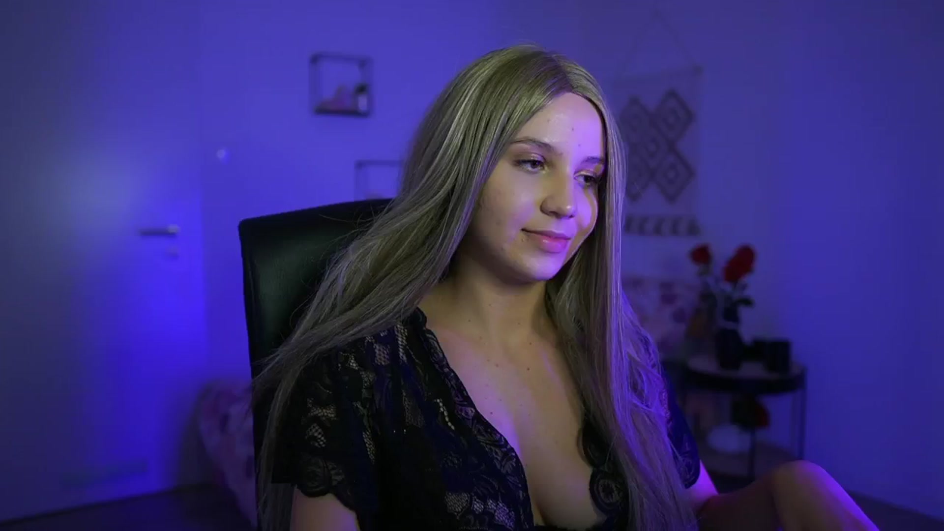 Gallery image thumbnail from EvelynCage_'s myfreecams stream on, 08/29/2024, 20:56 image 19 of 20