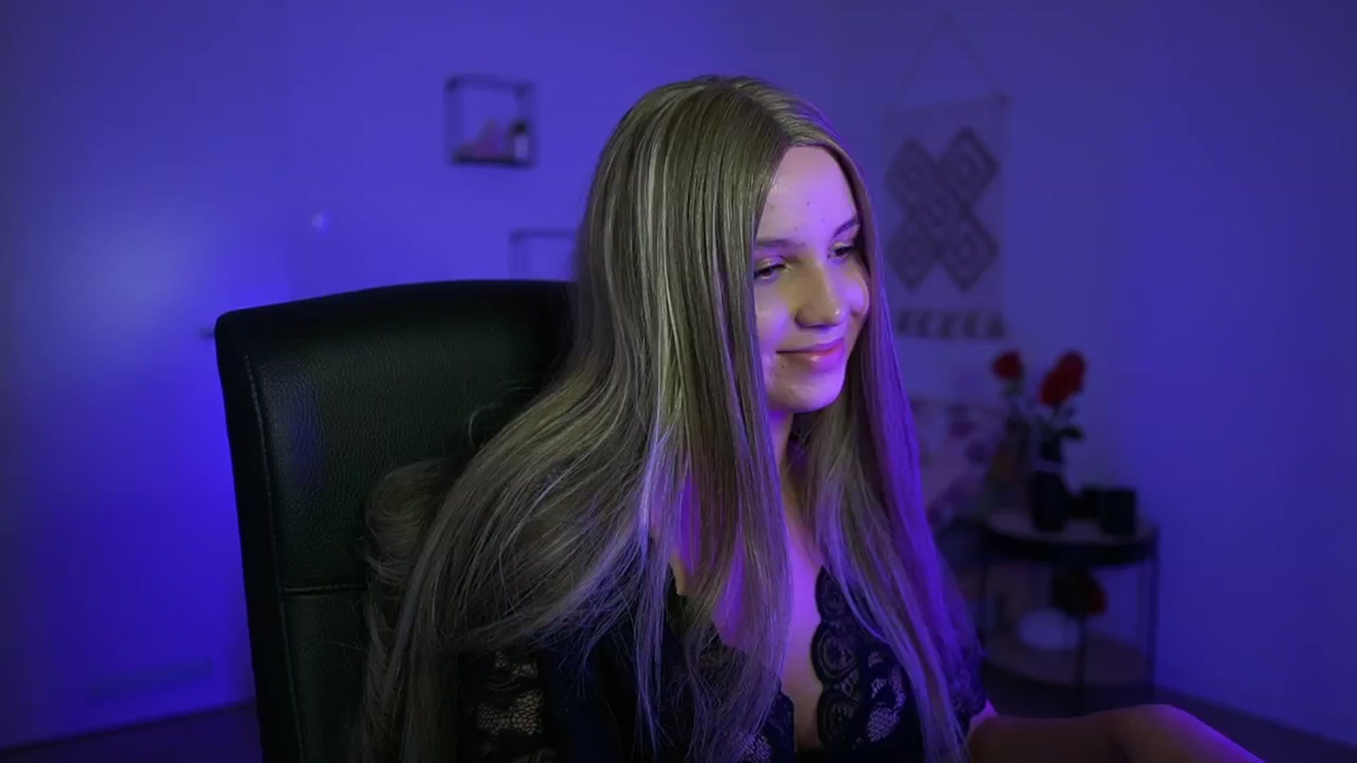 Gallery image thumbnail from EvelynCage_'s myfreecams stream on, 08/29/2024, 22:14 image 7 of 20
