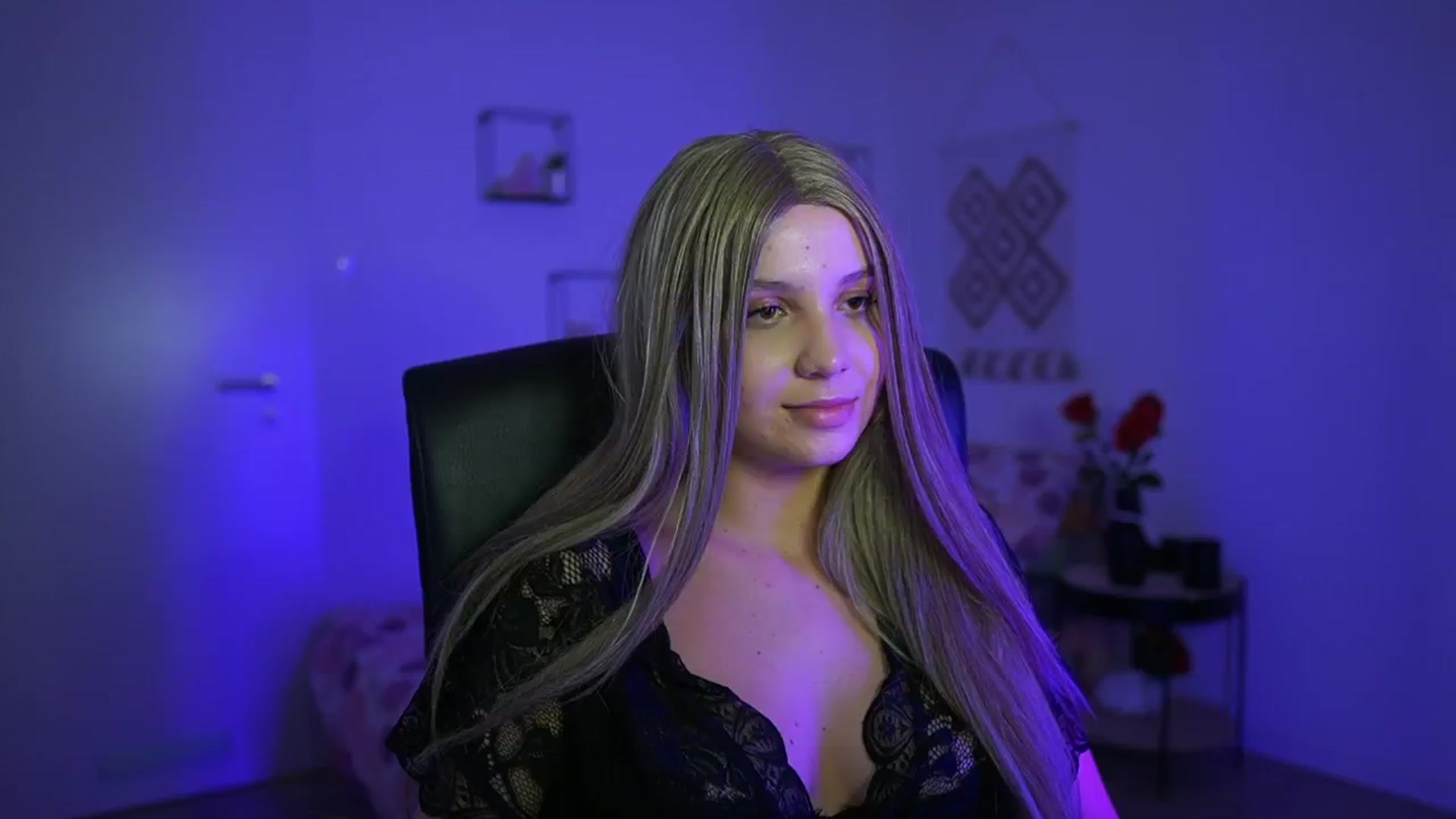 Gallery image thumbnail from EvelynCage_'s myfreecams stream on, 08/29/2024, 23:05 image 19 of 20