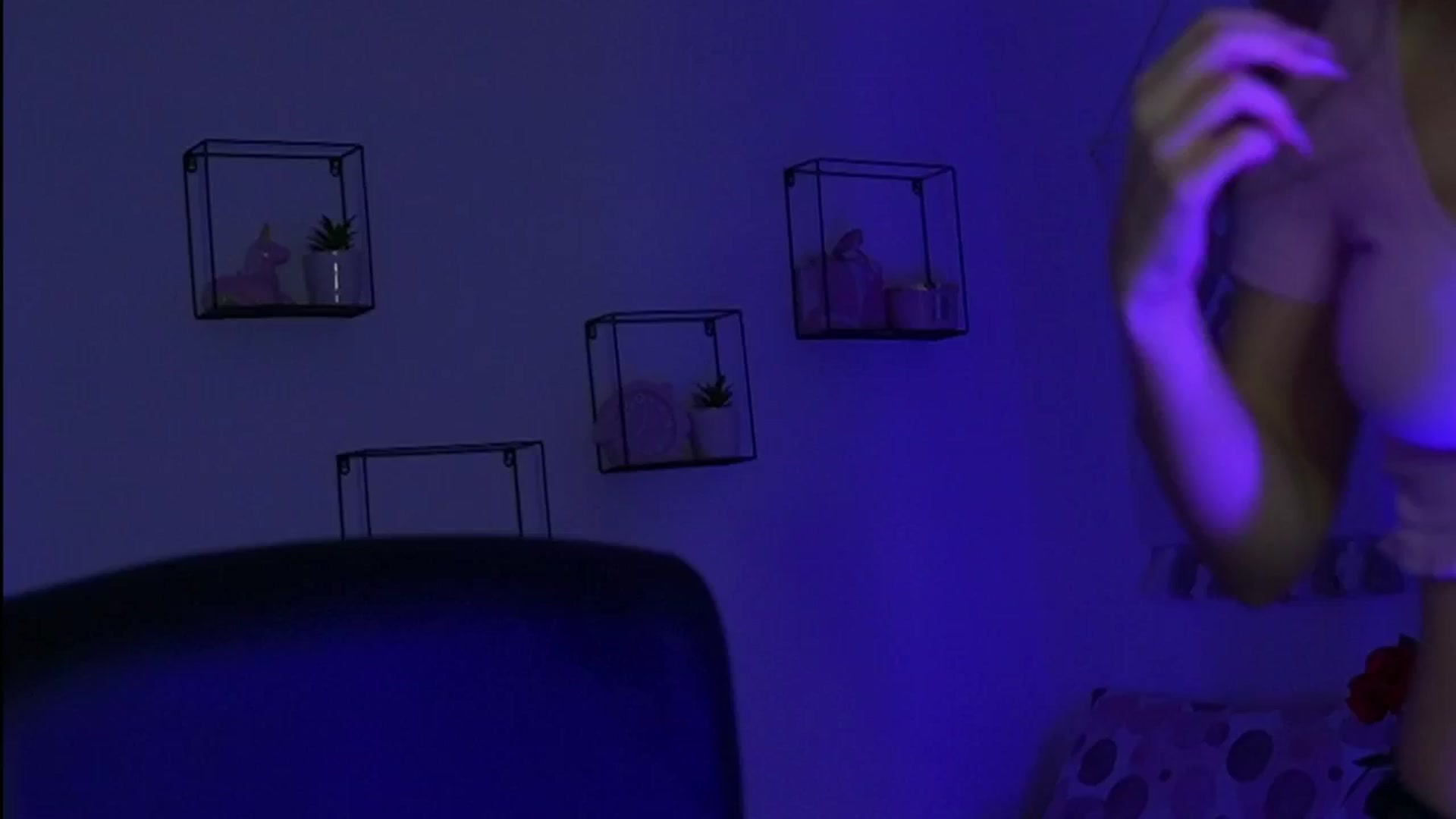 Gallery image thumbnail from EvelynCage_'s myfreecams stream on, 10/07/2024, 19:25 image 5 of 20