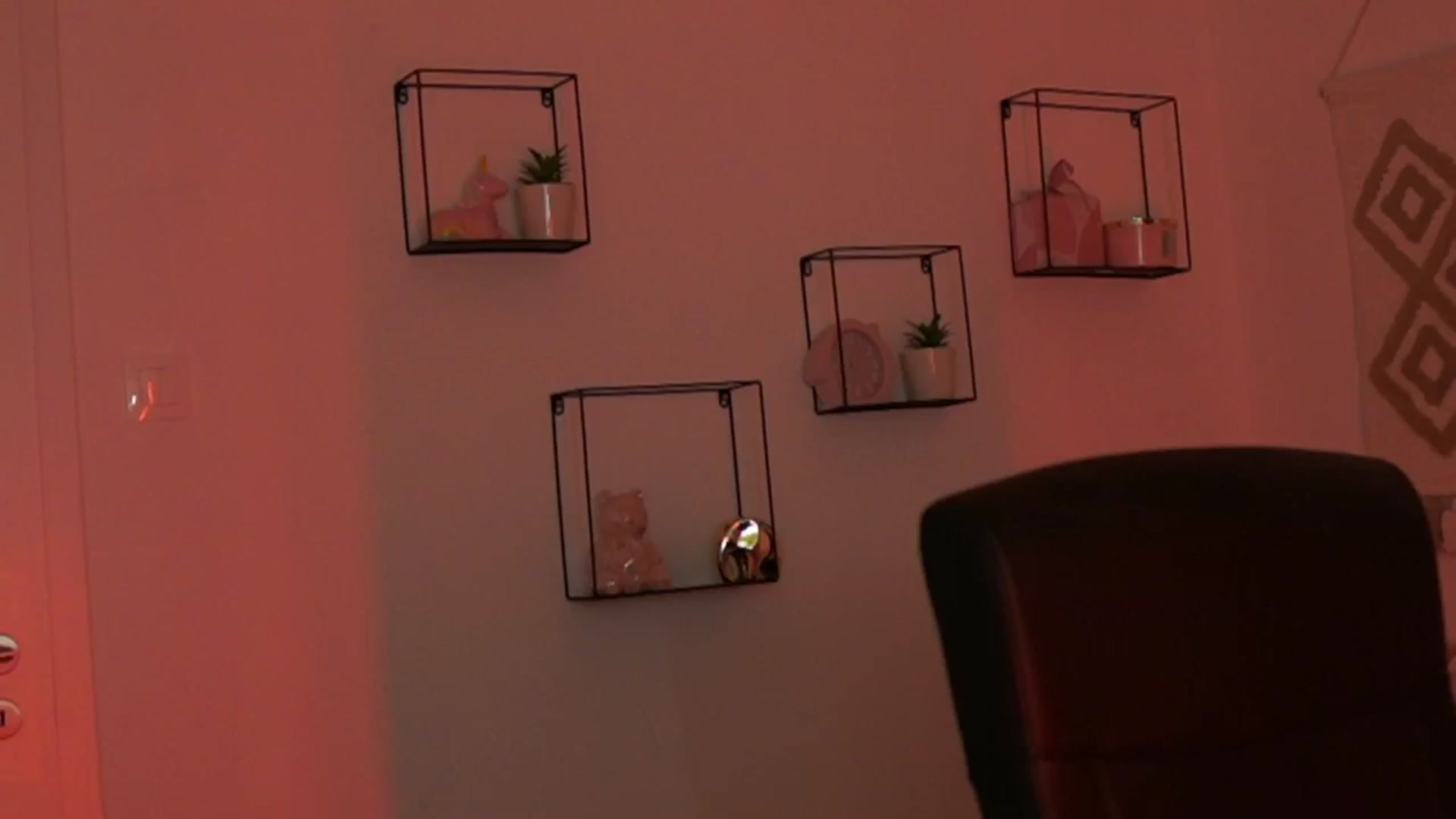 Gallery image thumbnail from EvelynCage_'s myfreecams stream on, 12/27/2024, 21:31 image 20 of 20