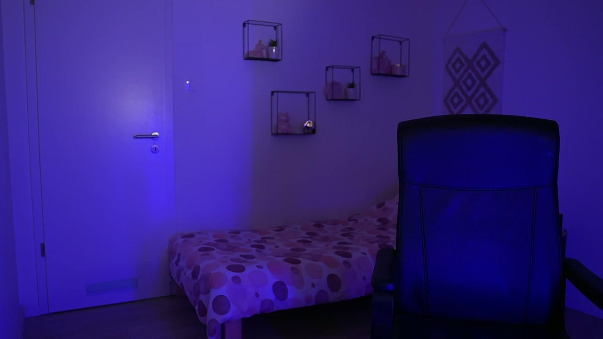 Gallery image thumbnail from EvelynCage_'s myfreecams stream on, 01/07/2025, 20:32 image 16 of 20