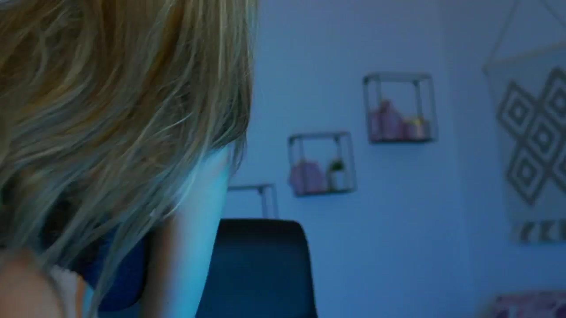 Gallery image thumbnail from EvelynCage_'s myfreecams stream on, 01/31/2025, 21:08 image 10 of 20