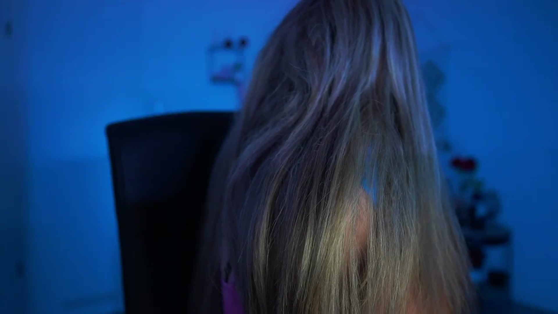 Gallery image thumbnail from EvelynCage_'s myfreecams stream on, 03/09/2025, 20:22 image 3 of 20
