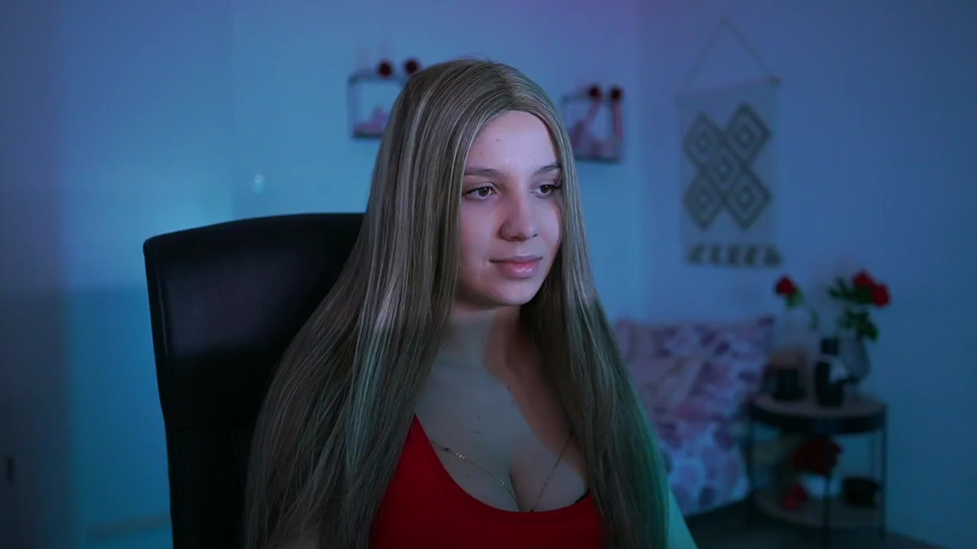 Gallery image thumbnail from EvelynCage_'s myfreecams stream on, 04/02/2025, 19:26 image 1 of 20