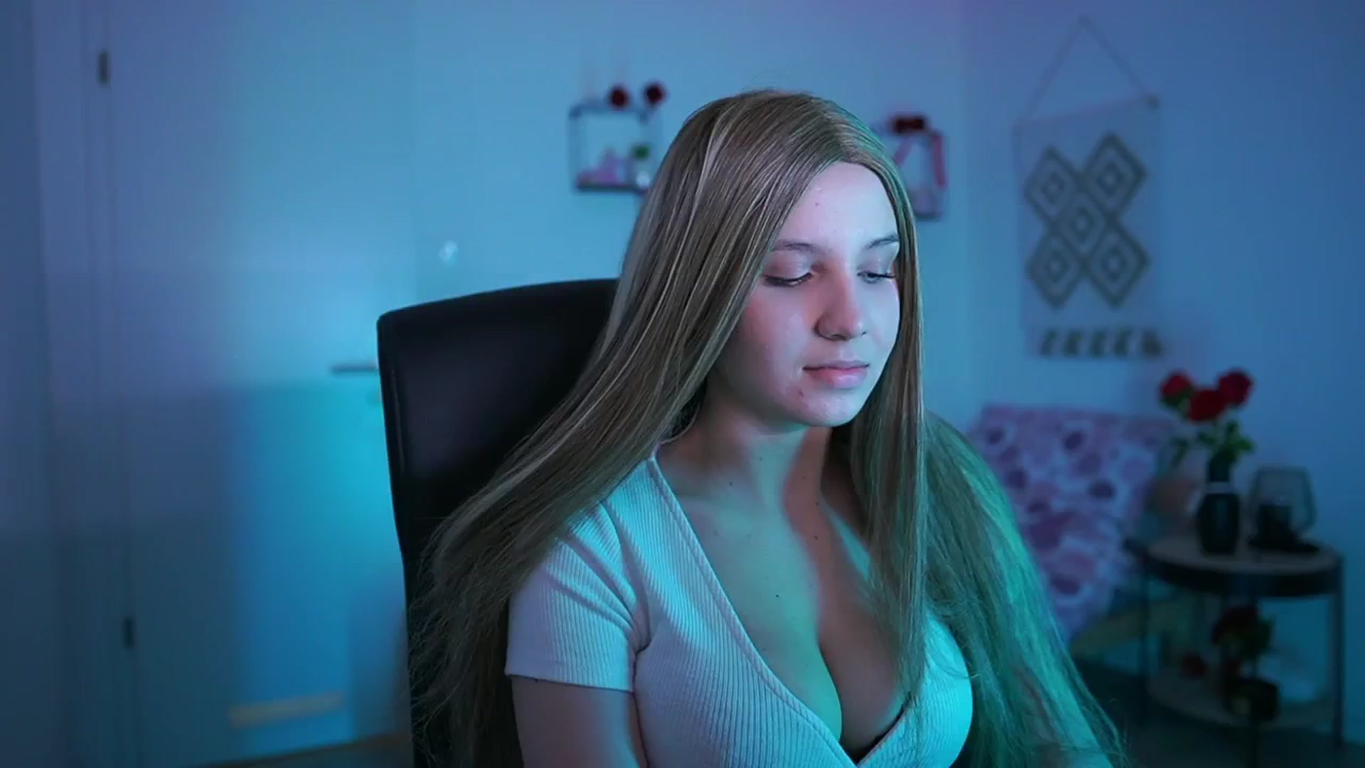 Gallery image thumbnail from EvelynCage_'s myfreecams stream on, 04/24/2025, 18:52 image 2 of 20