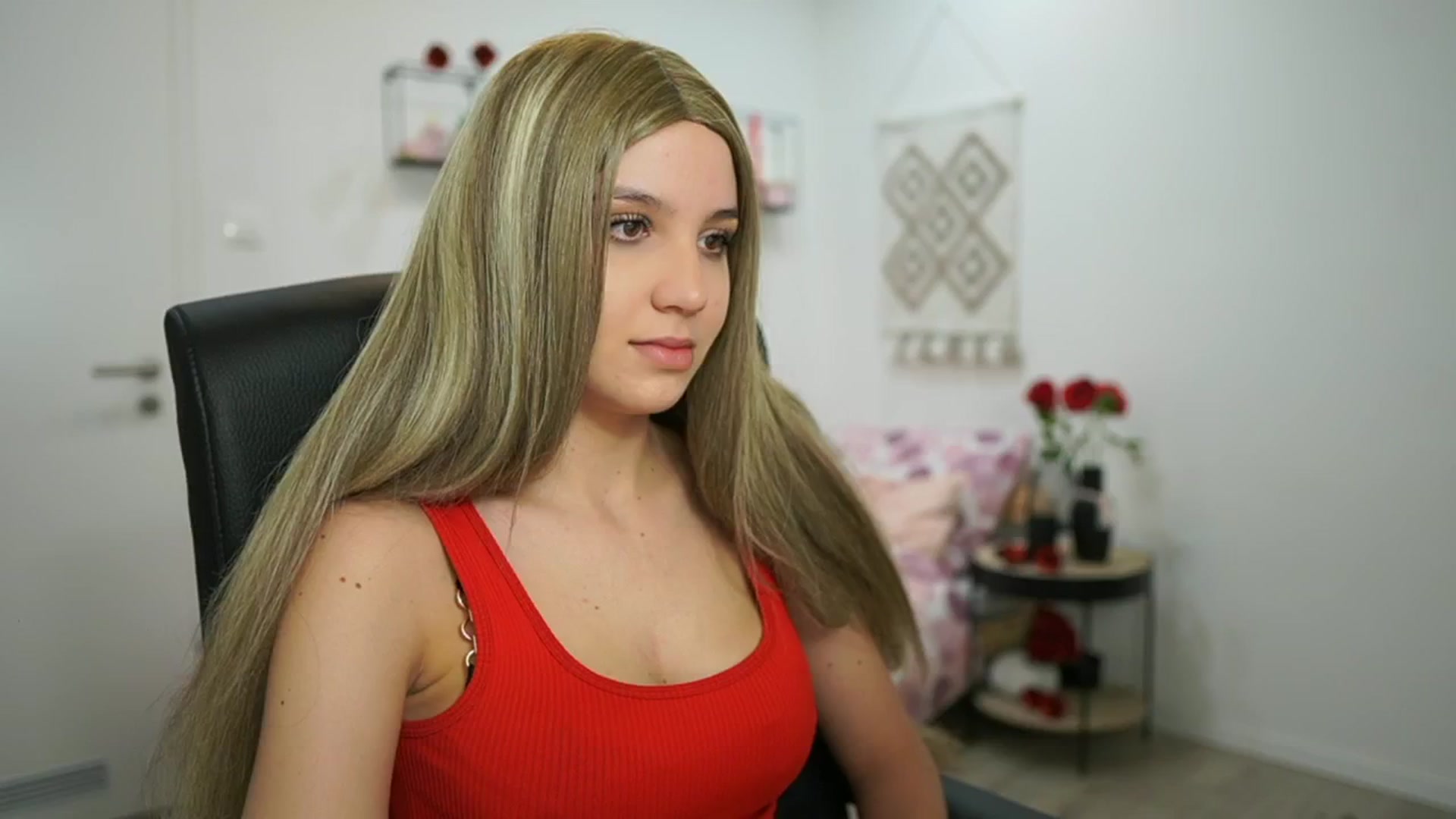 Gallery image thumbnail from EvelynCage_'s myfreecams stream on, 06/09/2025, 14:21 image 1 of 20