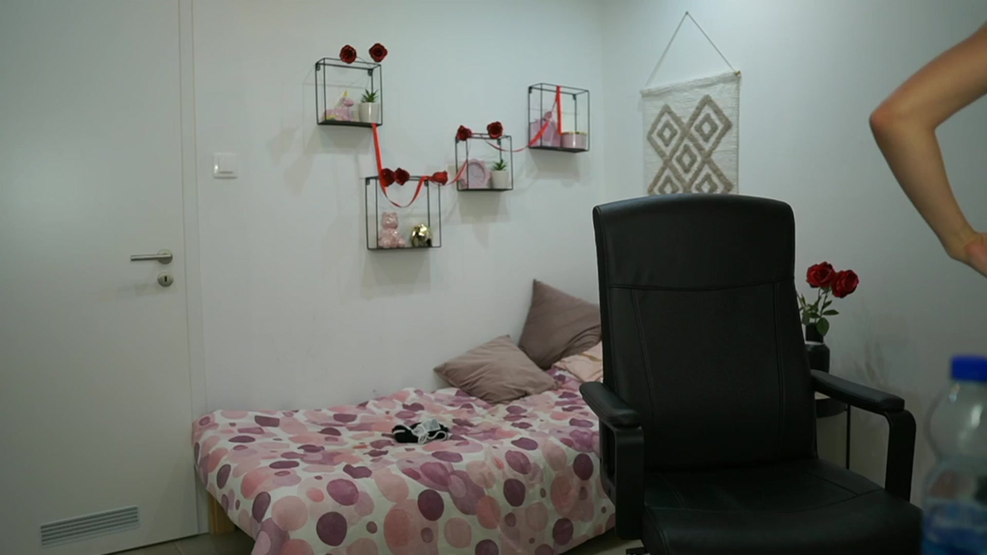 Gallery image thumbnail from EvelynCage_'s myfreecams stream on, 07/13/2025, 22:06 image 12 of 20