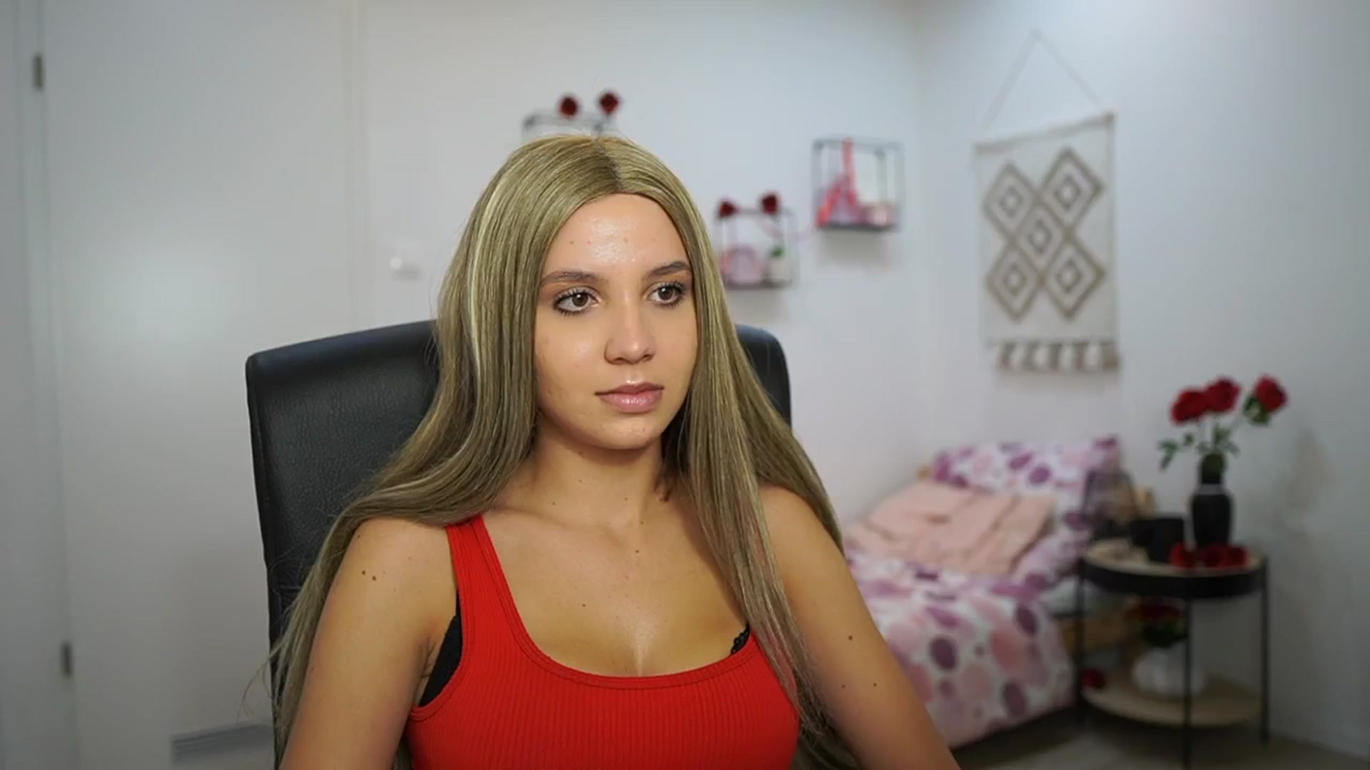 Gallery image thumbnail from EvelynCage_'s myfreecams stream on, 09/09/2025, 19:41 image 3 of 20