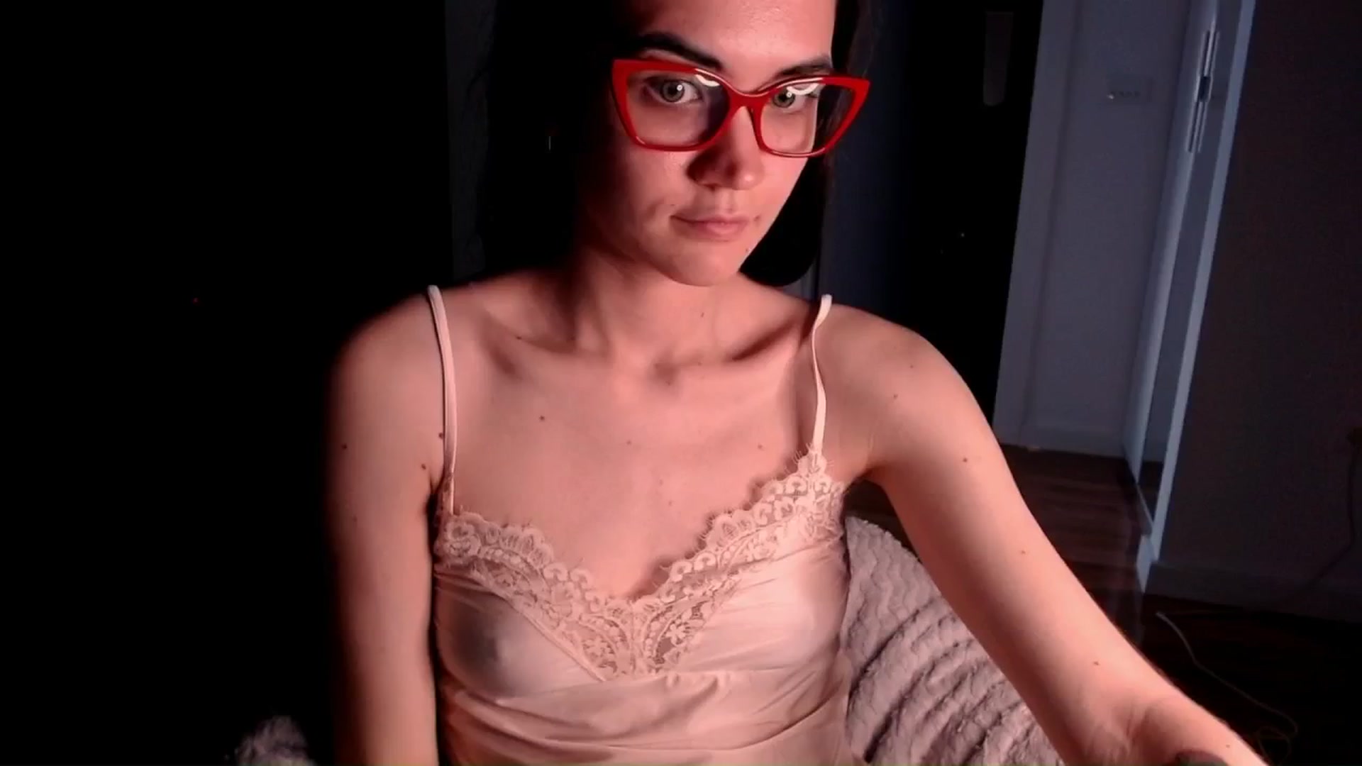Gallery image thumbnail from EvelynGG's myfreecams stream on, 04/05/2026, 12:01 image 15 of 20