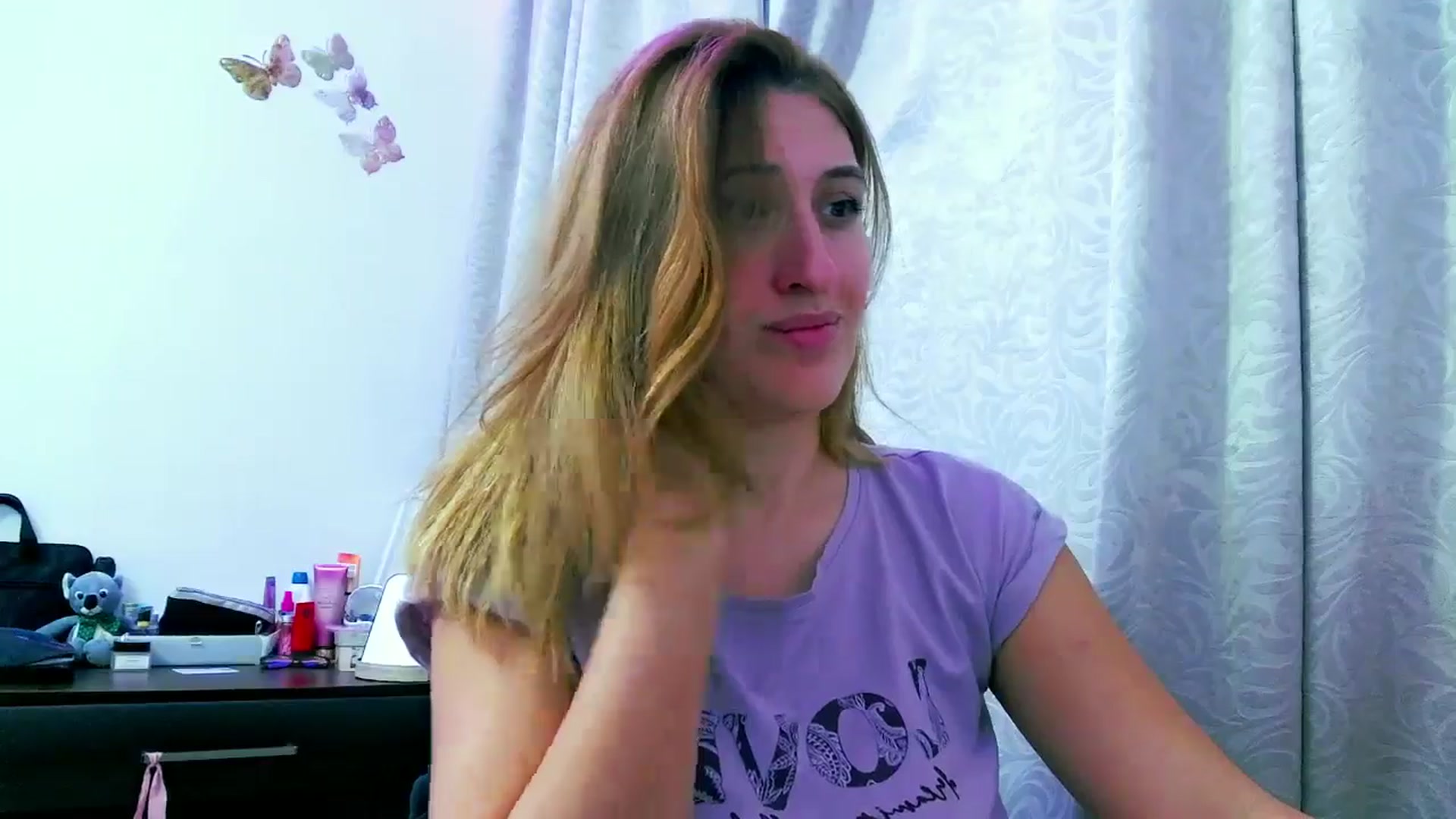 Gallery image thumbnail from EvelynHunt's myfreecams stream on, 11/10/2024, 20:21 image 8 of 20